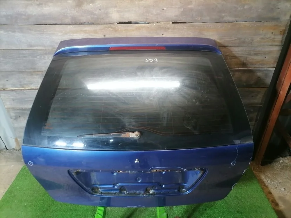 Крышка багажника Mercedes-Benz w 203 универсал