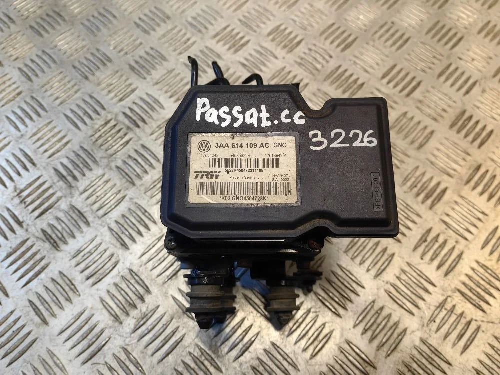 Блок ABS (насос) Volkswagen Passat CC B6
