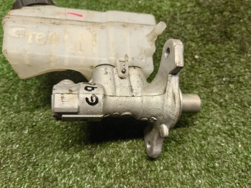 Цилиндр тормозной главный Renault Logan 2