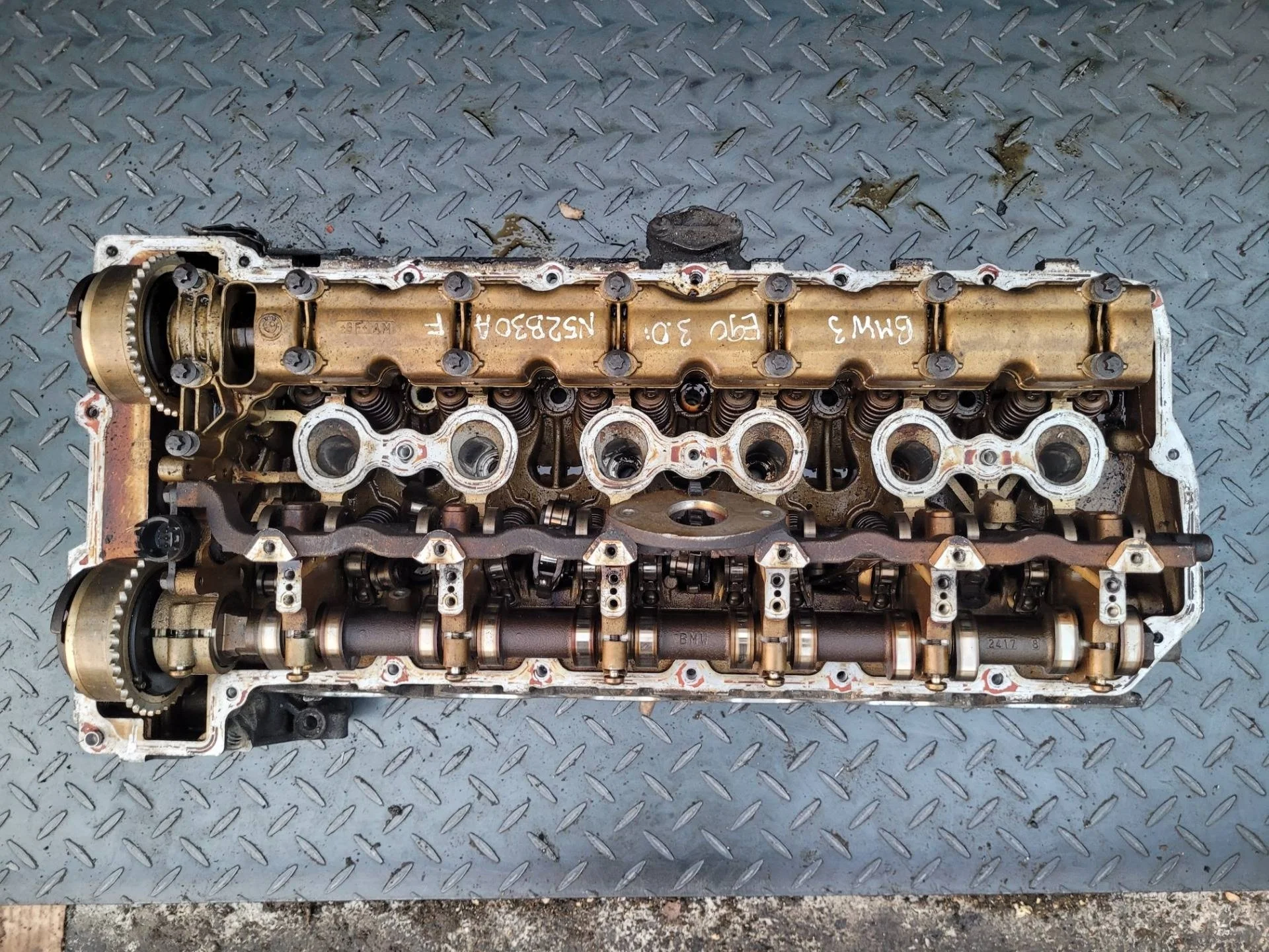 головка блока цилиндров BMW 3 E90/E91/E92/E93