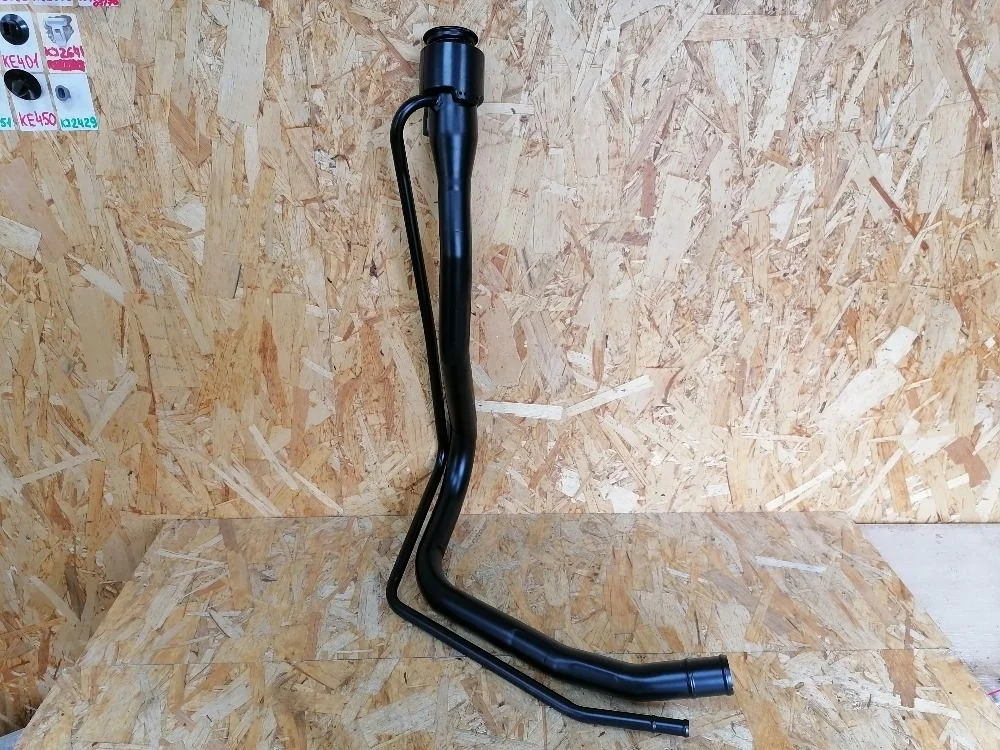 Горловина топливного бака Toyota Camry XV40 (2006—2009) 7720133280