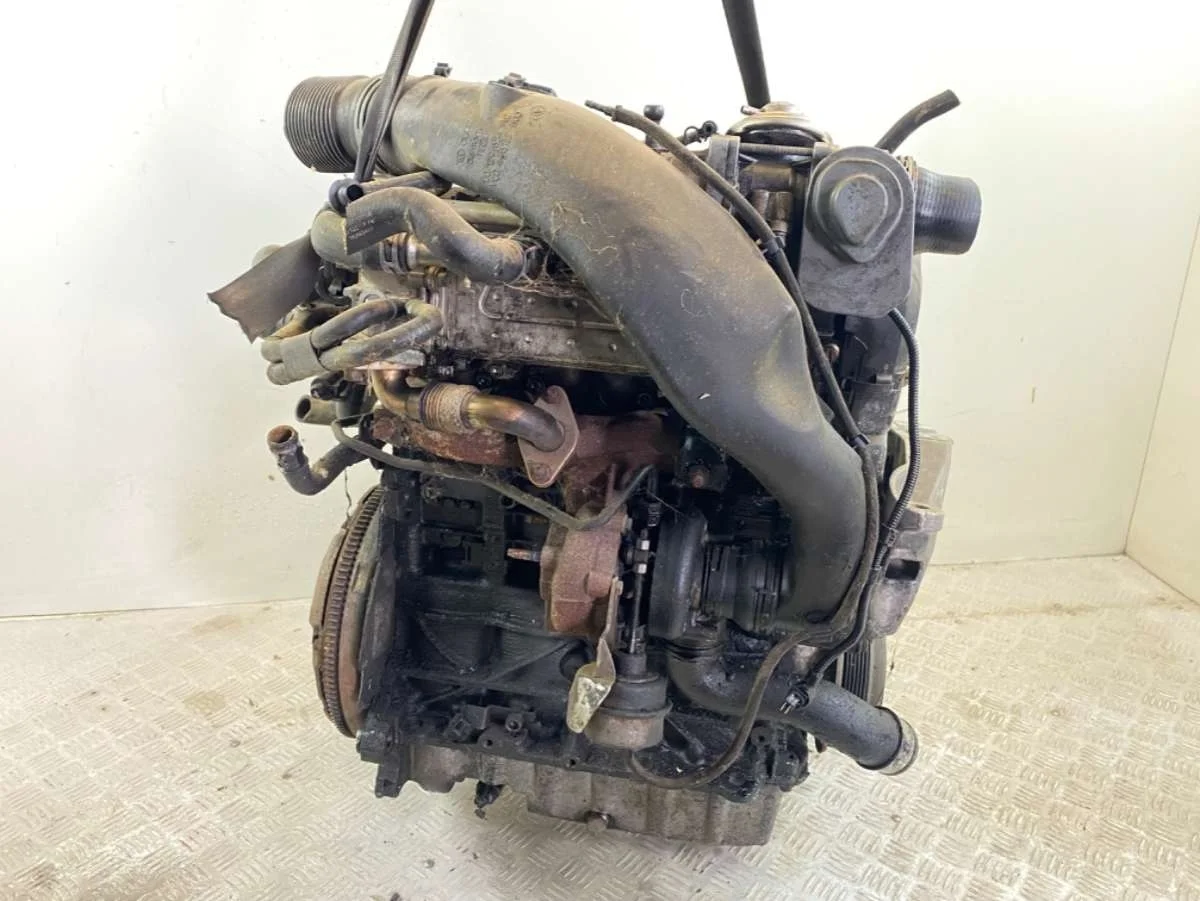 Двигатель Volkswagen Golf 4 AXR 2002