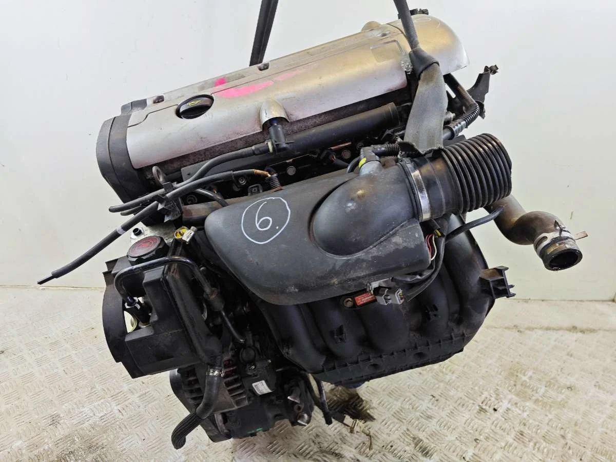 Двигатель Peugeot 206 1 RFN 2005