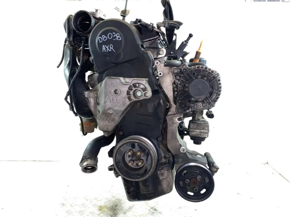 Двигатель Volkswagen Golf 4 AXR 2002