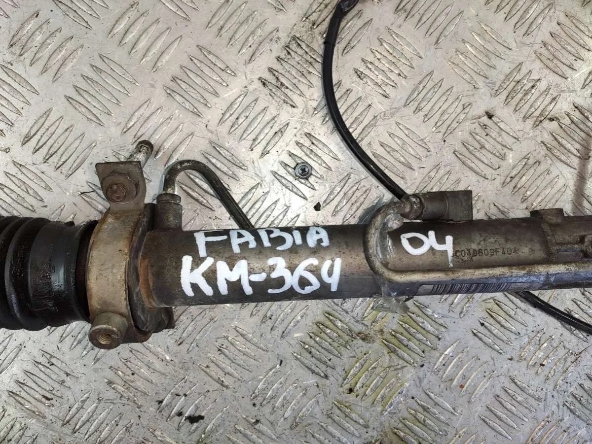 Рулевая рейка Skoda Fabia 1 6q1423055bm 2004