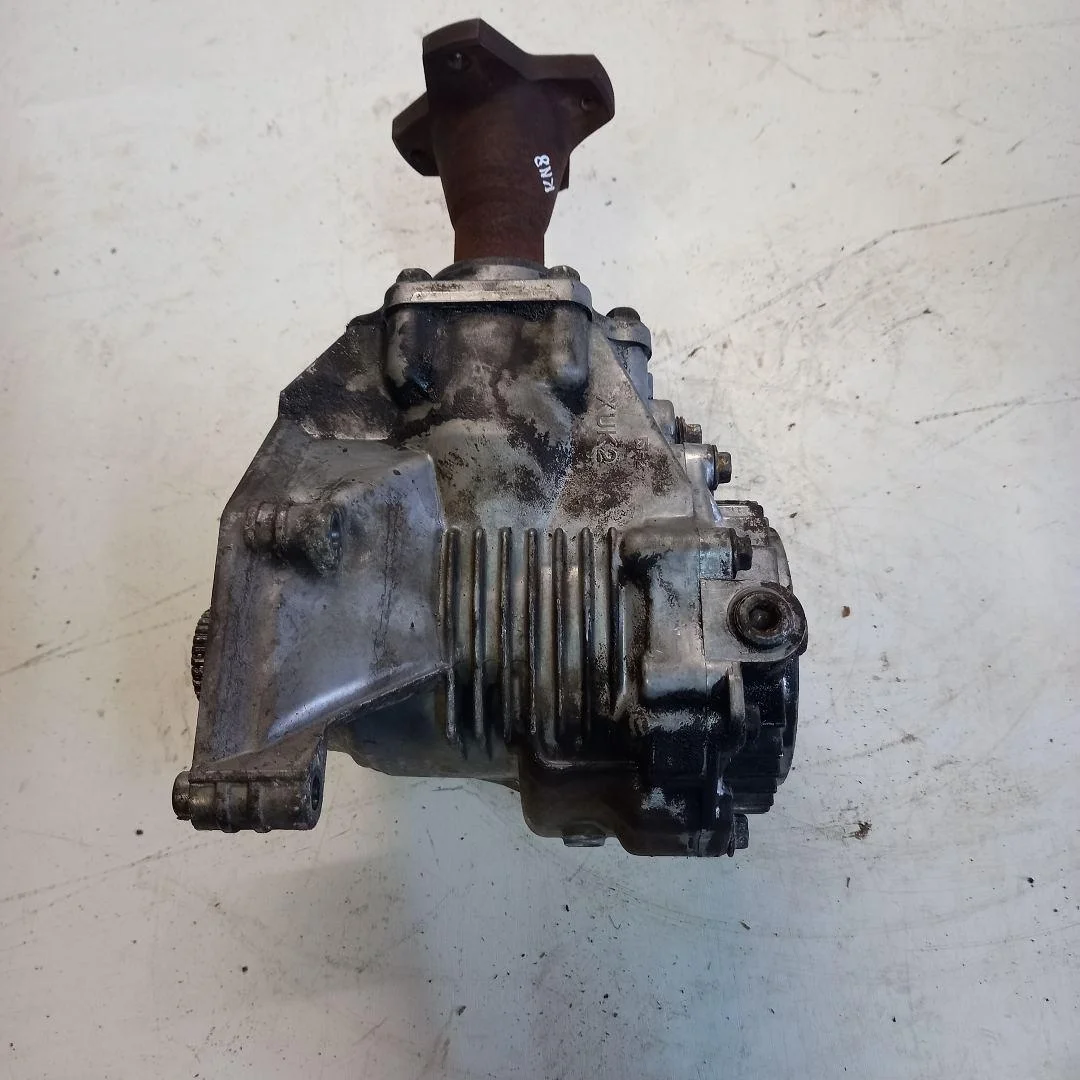 Раздаточная коробка Nissan Murano Z51 внедорожник 33100JP01B 2008