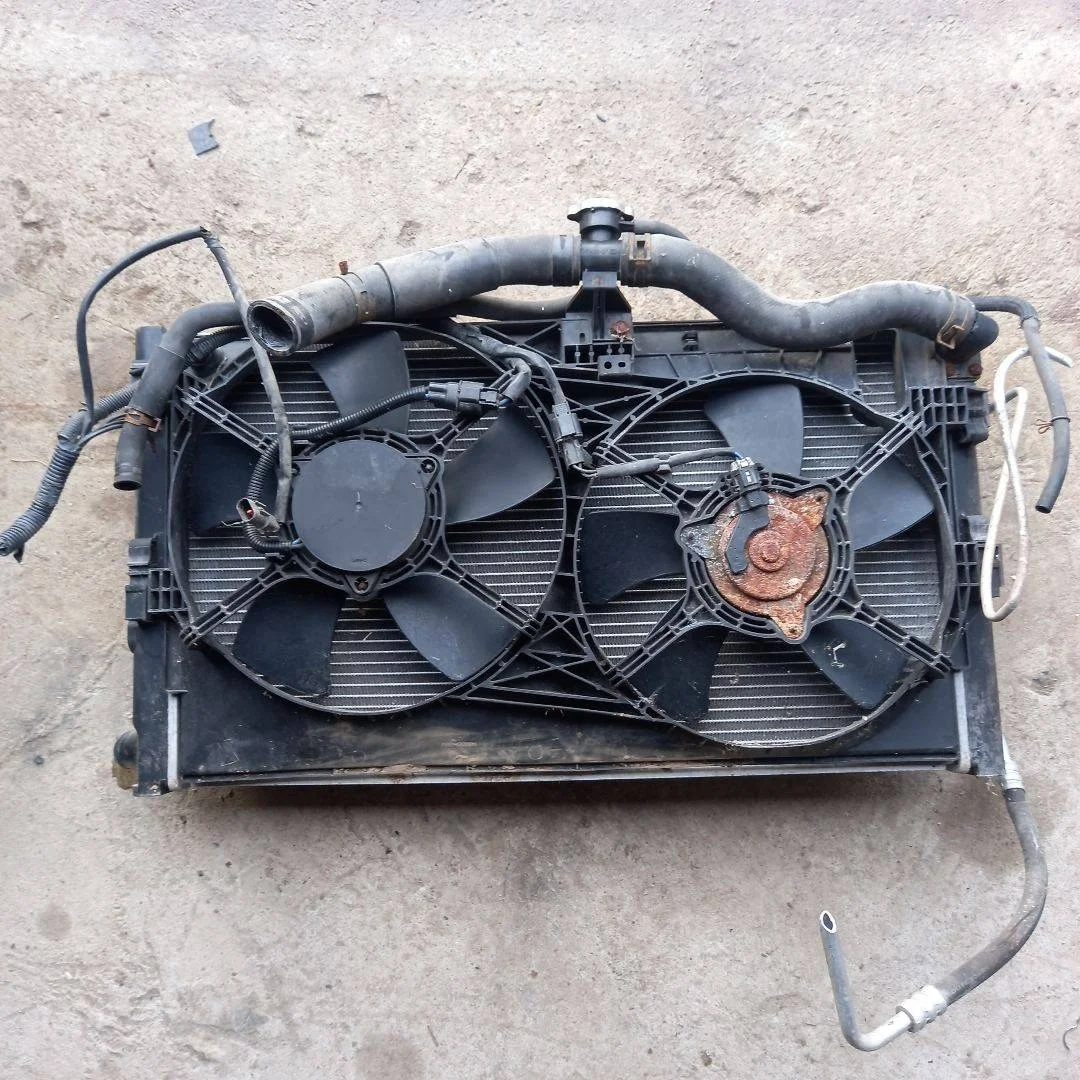 Кассета радиаторов Mitsubishi Outlander 2 MR306627,1350A050,1360A041 2008