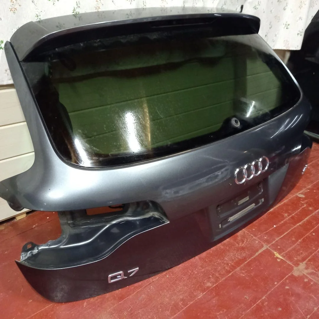 Крышка багажника Audi Q7 4L внедорожник 4L0827023A 2007