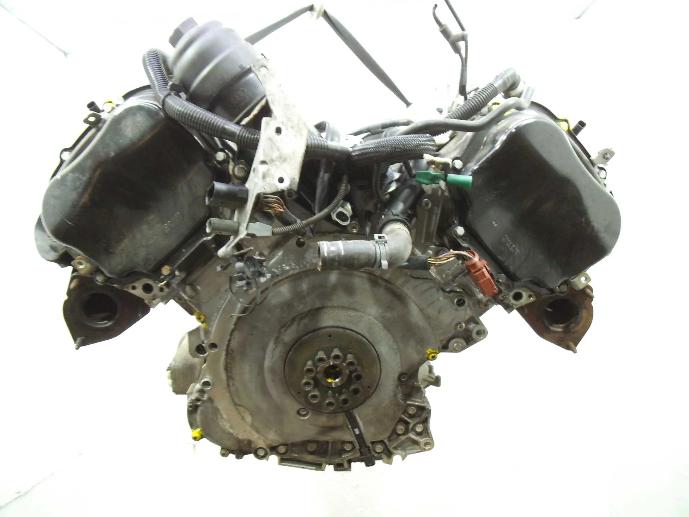 Двигатель CGW Audi A4 B8 (8K2) 2007 - 2015 2012