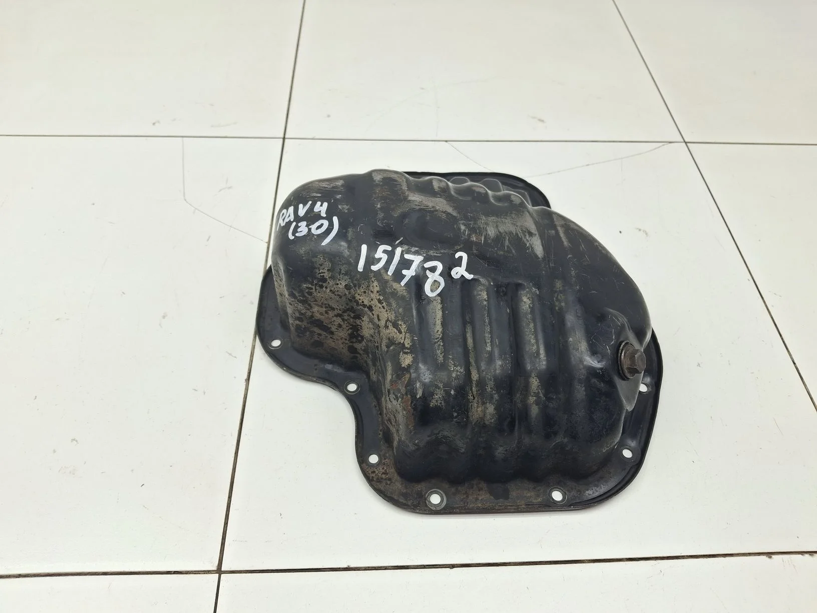 поддон масляный двигателя Toyota RAV4 (XA30) 2005-2012