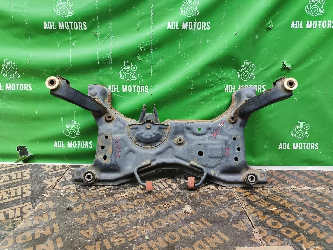 Подрамник Mazda 3 2009-2013 BL