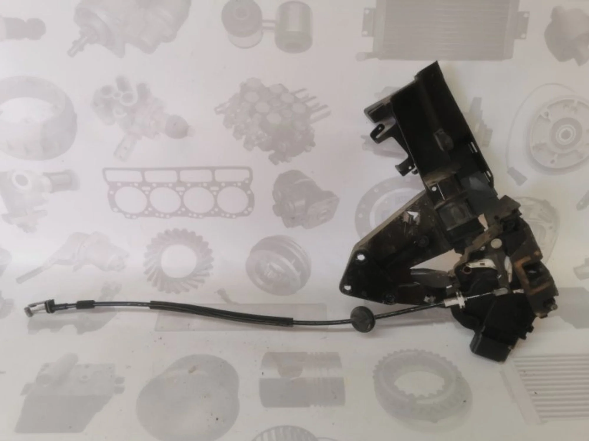 Замок двери Ford Focus 2 4892360, передний правый