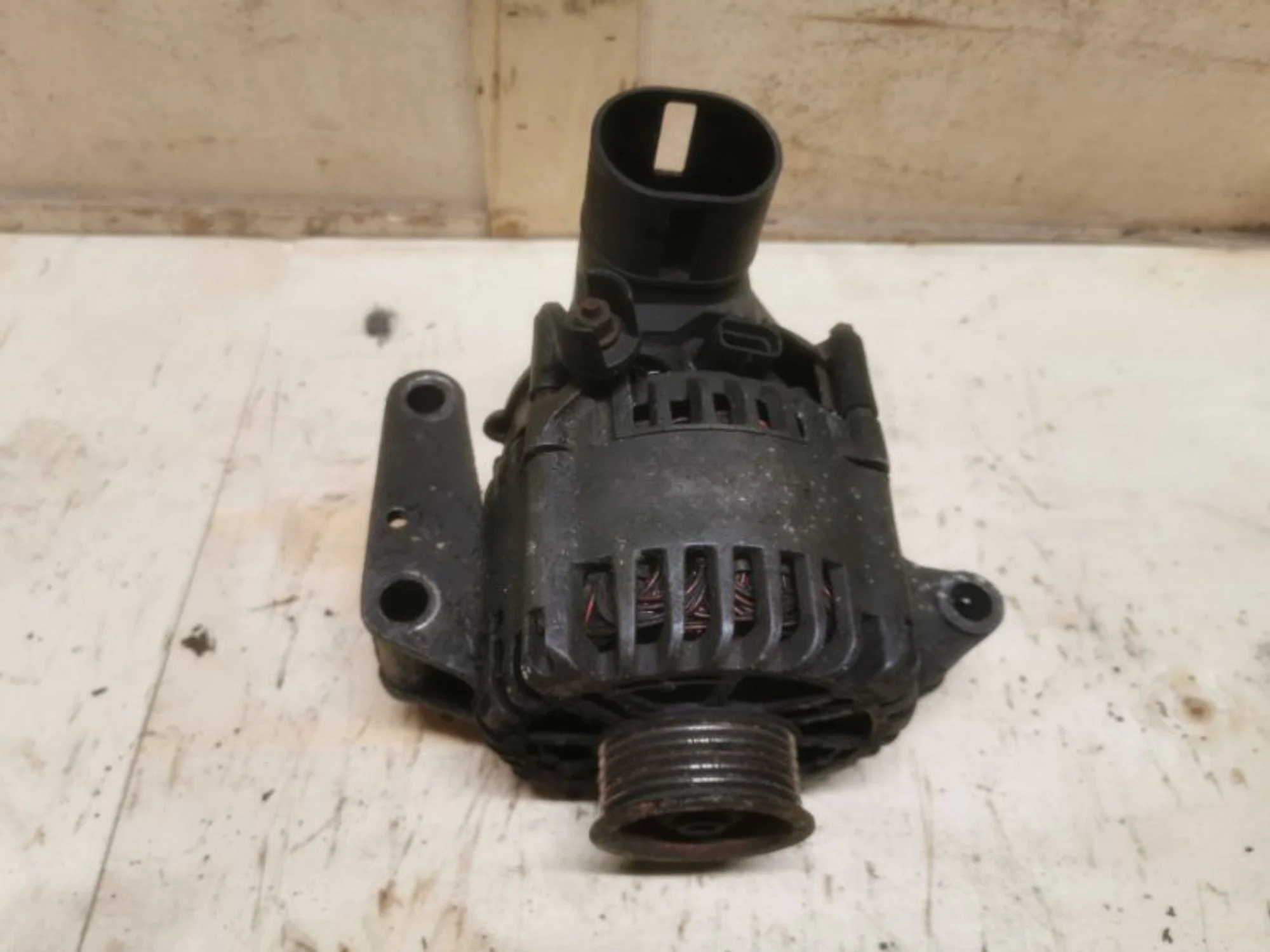 Генератор Ford Mondeo 3 1478608