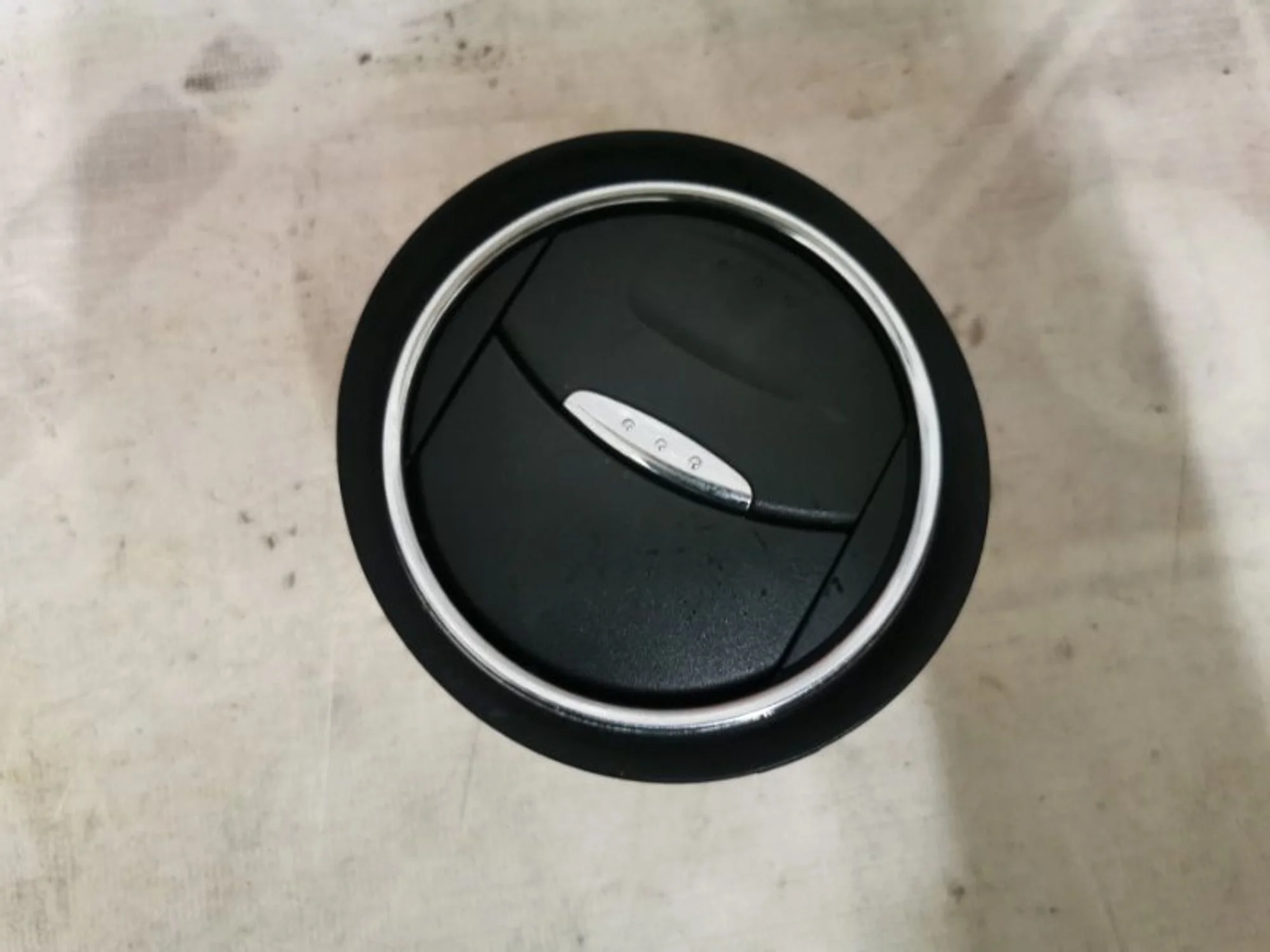 Дефлектор воздуховода Ford Mondeo 4 1688403