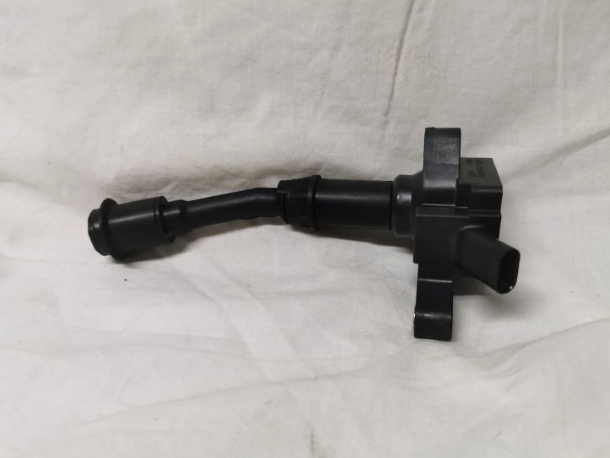 Катушка зажигания Ford Kuga 2 1836729