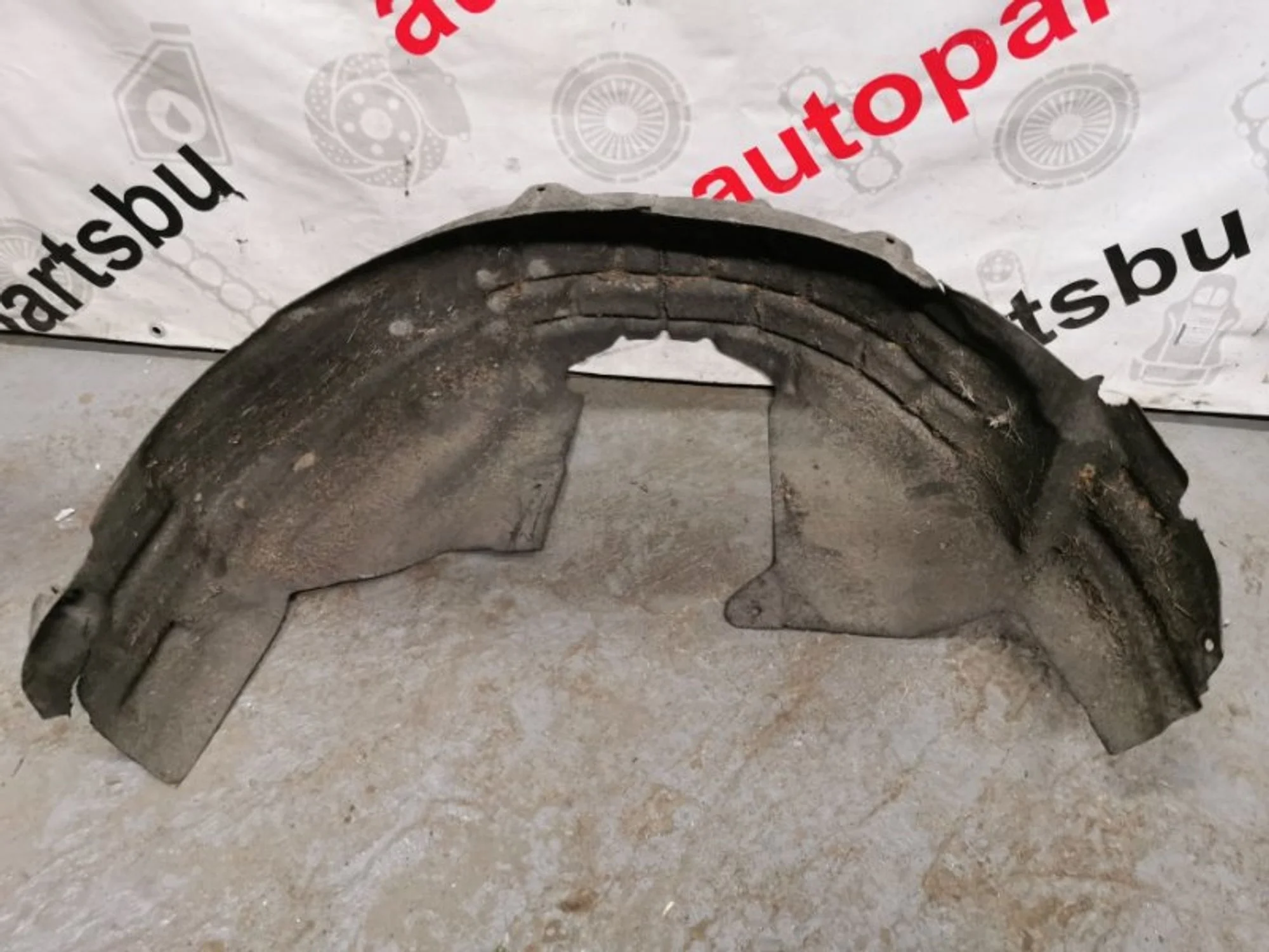 Подкрылок ( локер ) Ford Focus 3 1852052, задний левый