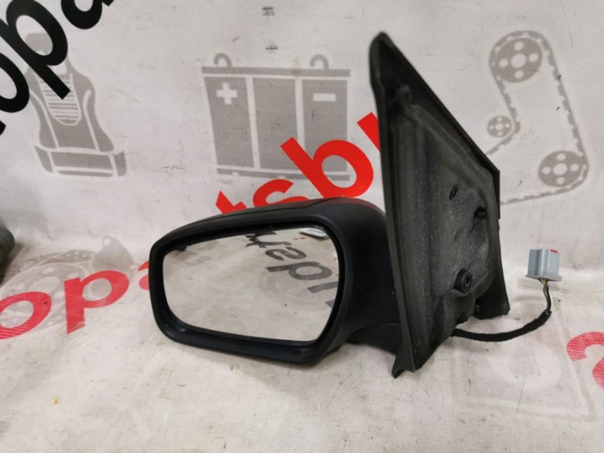 Зеркало Ford Fusion 1567126, левое