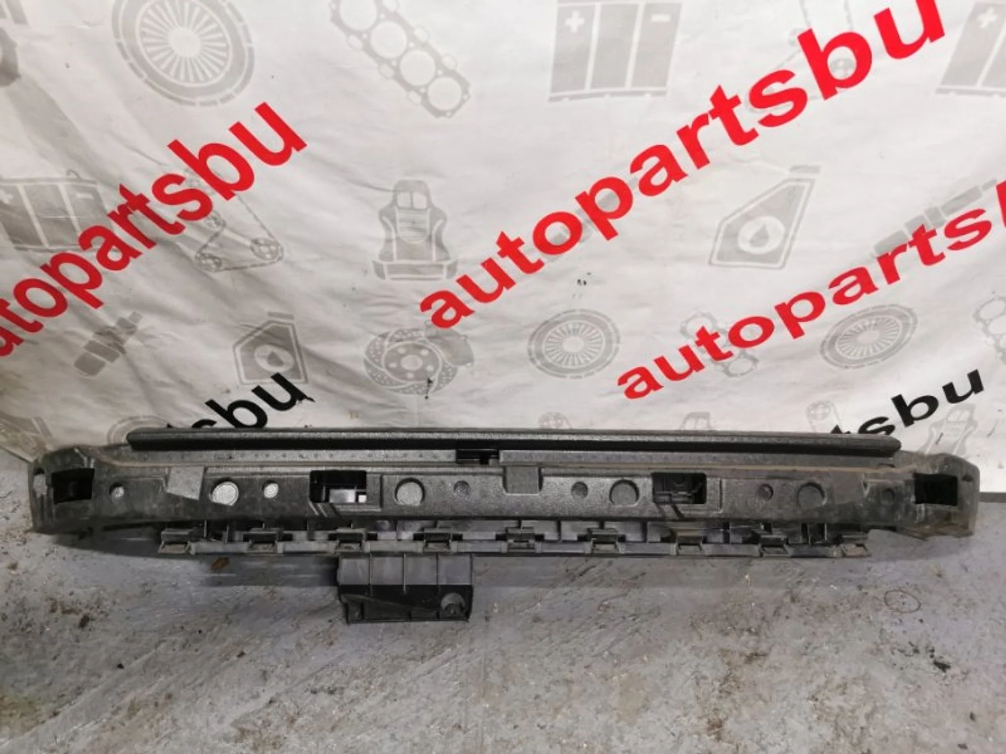 Усилитель заднего бампера Volvo Xc90 30678966