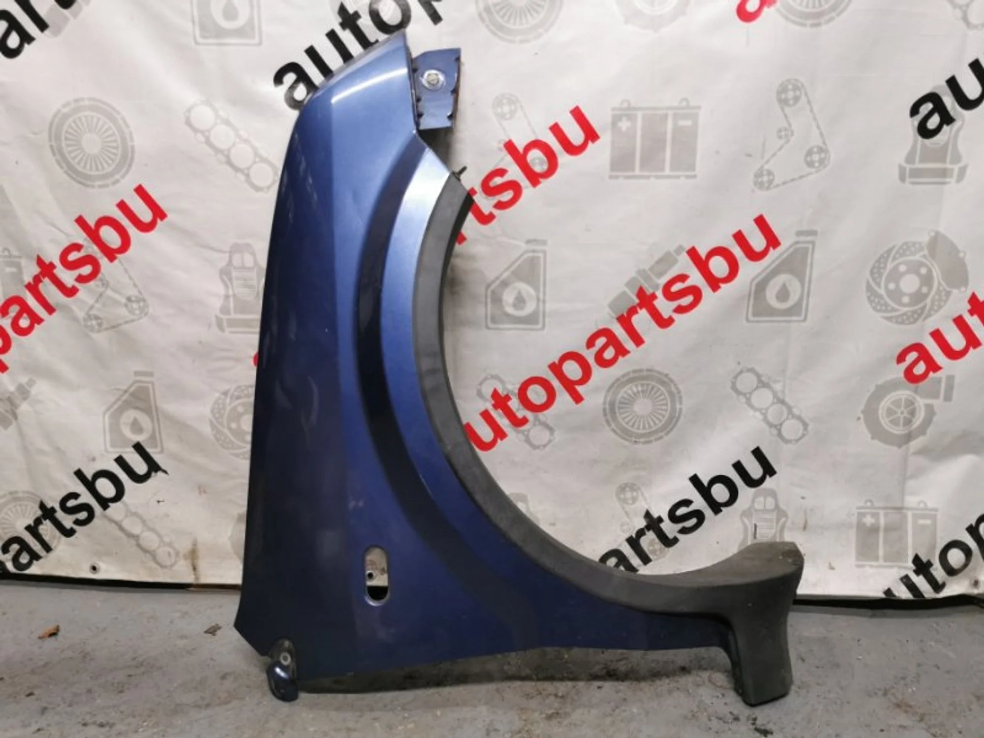 Крыло Ford Fusion 1420114, переднее правое