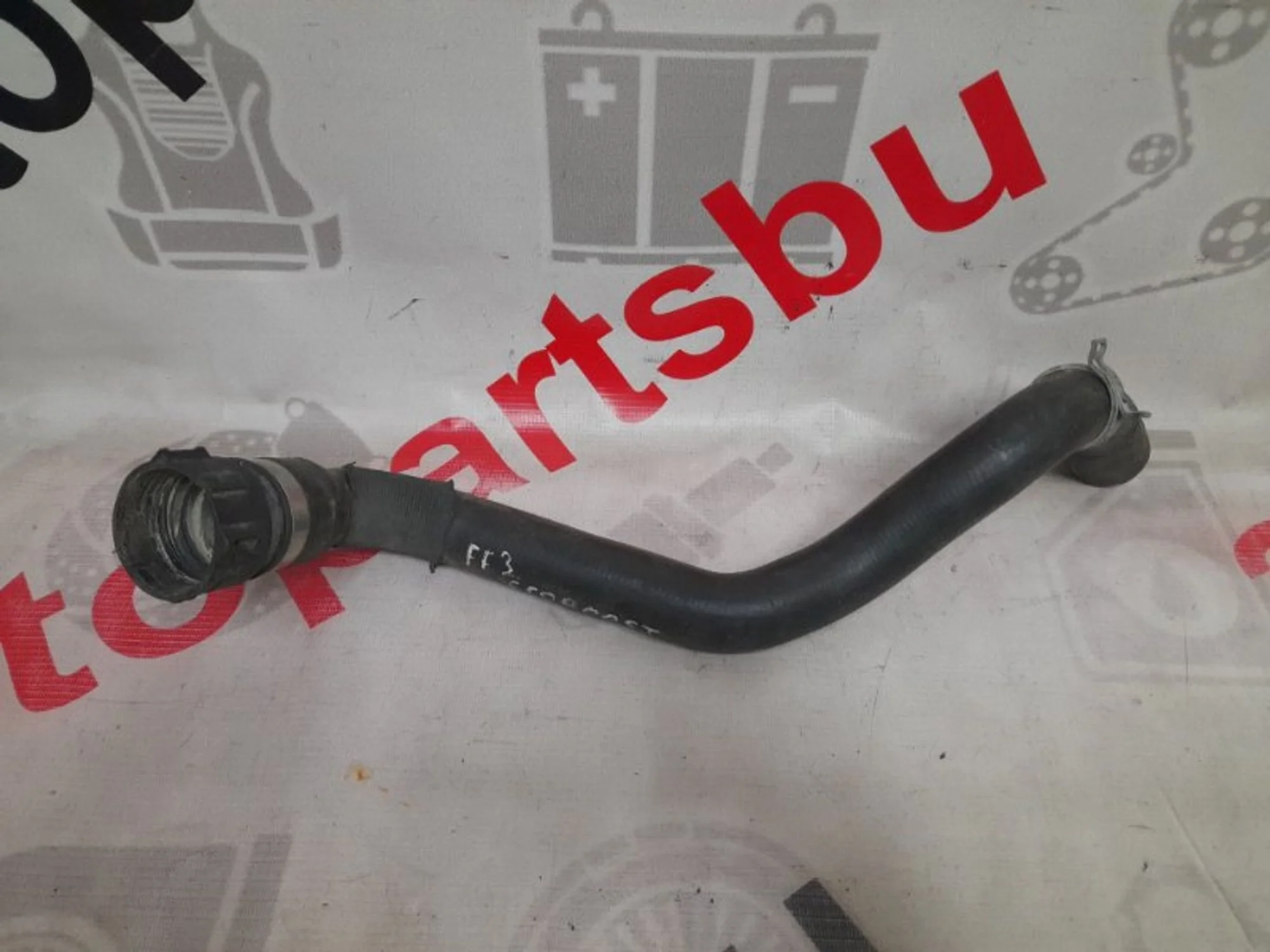 Патрубок радиатора Ford Focus 3 2011 1789175