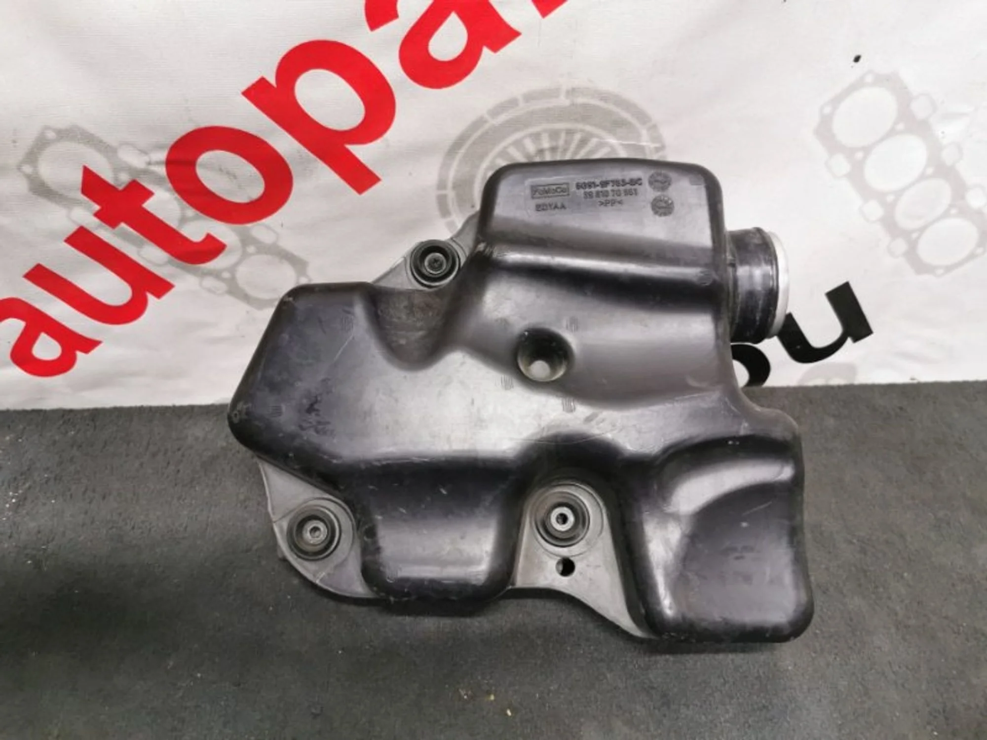 Резонатор воздушного фильтра Ford Mondeo 4 1470812