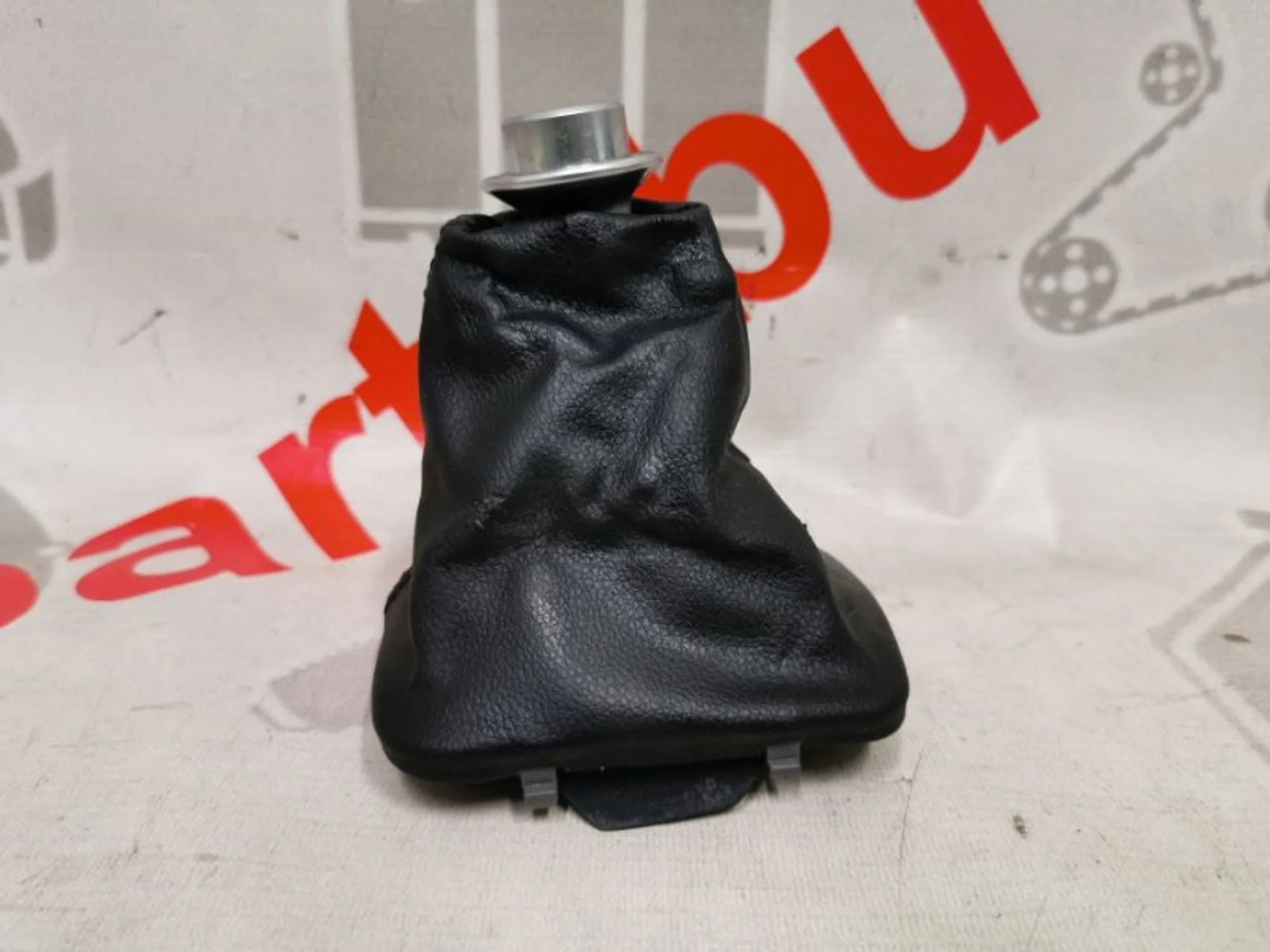 Чехол кпп Kia Ceed 1 437001H200