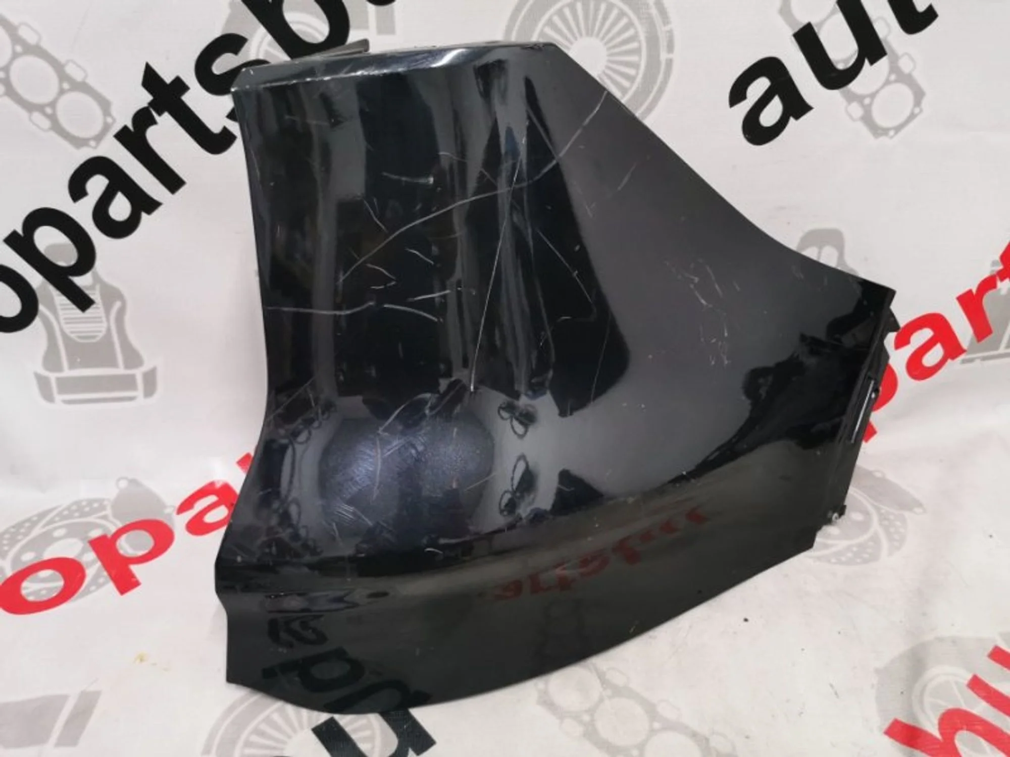 Бампер задний Ford Kuga 2 5242632, правый