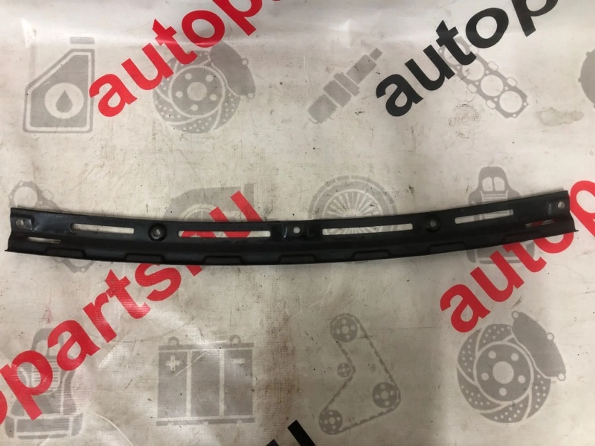 Кронштейн бампера Hyundai Tucson 865512E000, передний