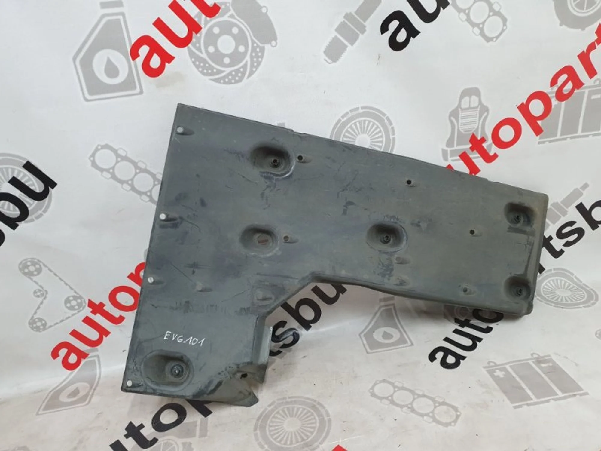 Защита антигравийная Lexus Is 250 5816553021, правая