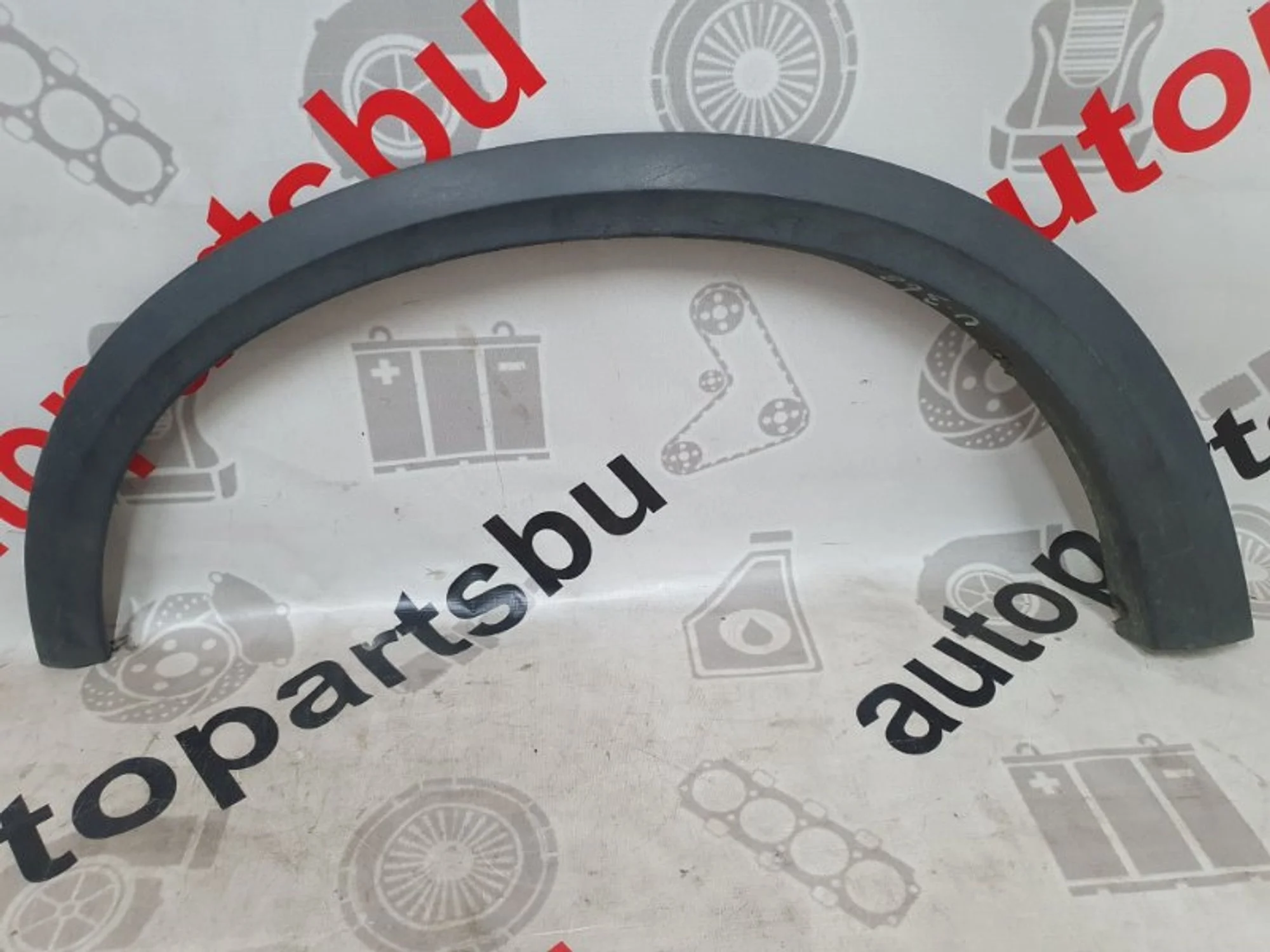 Накладка на крыло Volvo Xc90 2002-2014 30655181, передняя левая