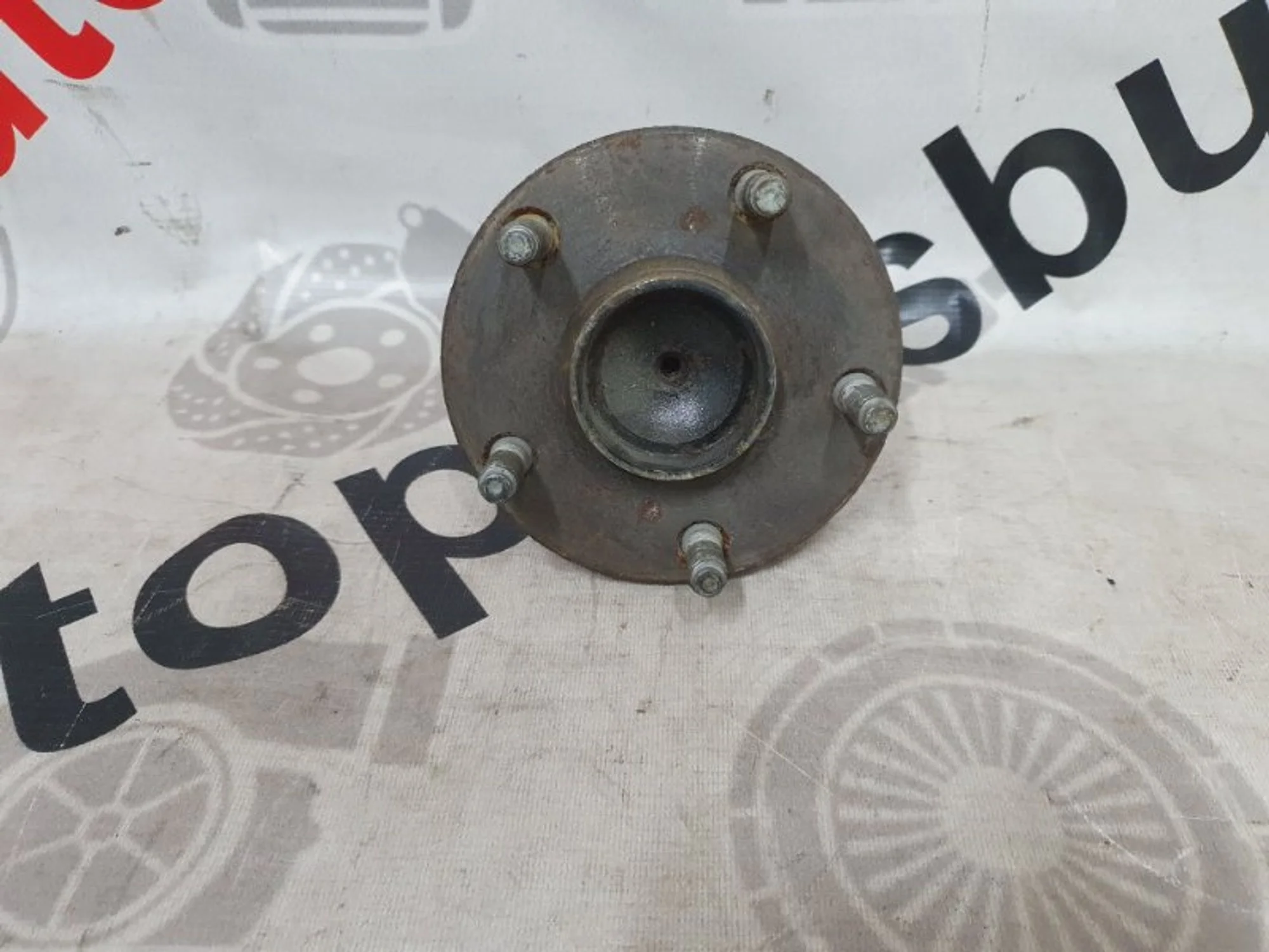 Ступица Lexus Is 250 4356030010, передняя правая
