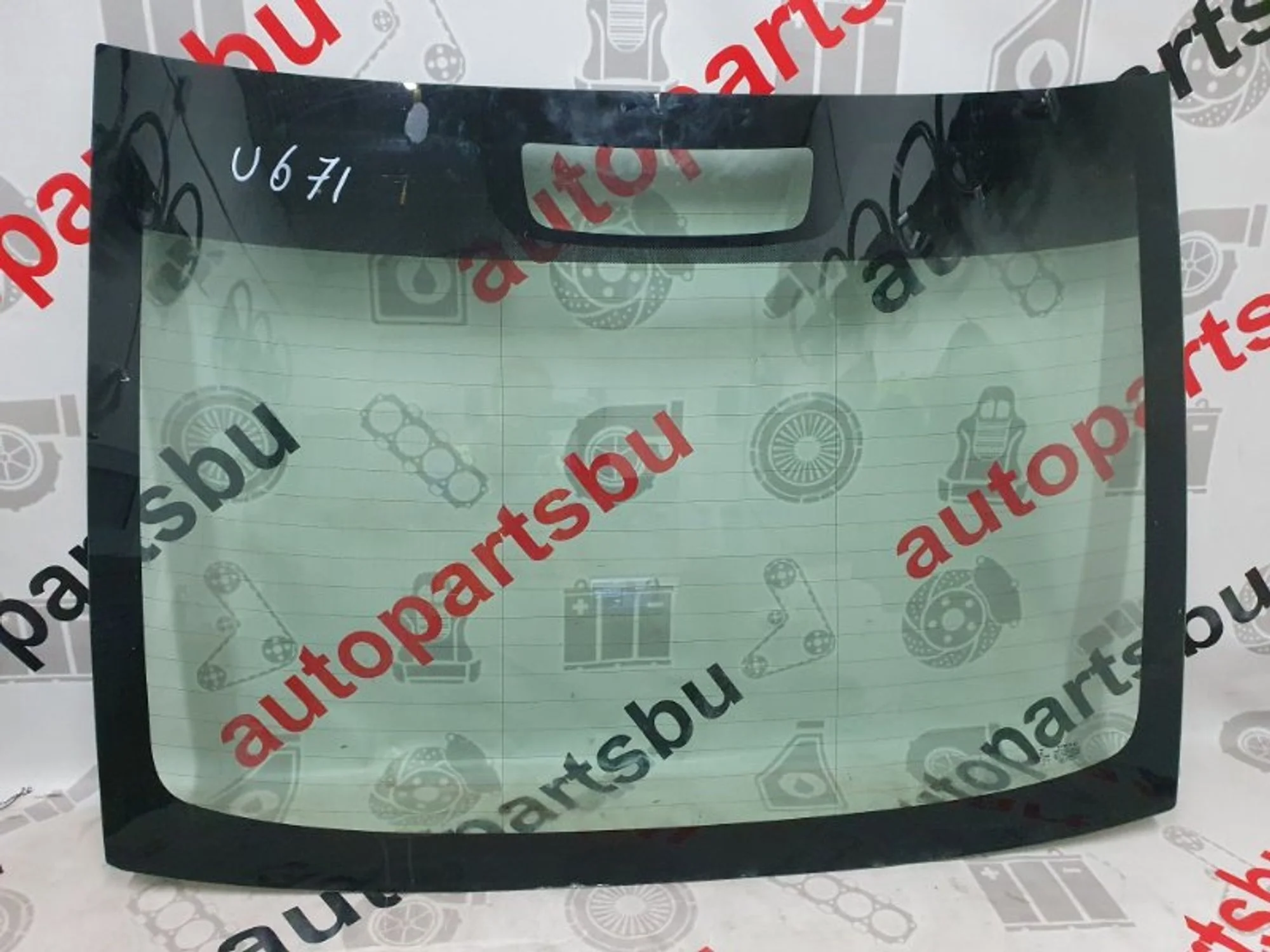 Стекло Volvo S60 31385406