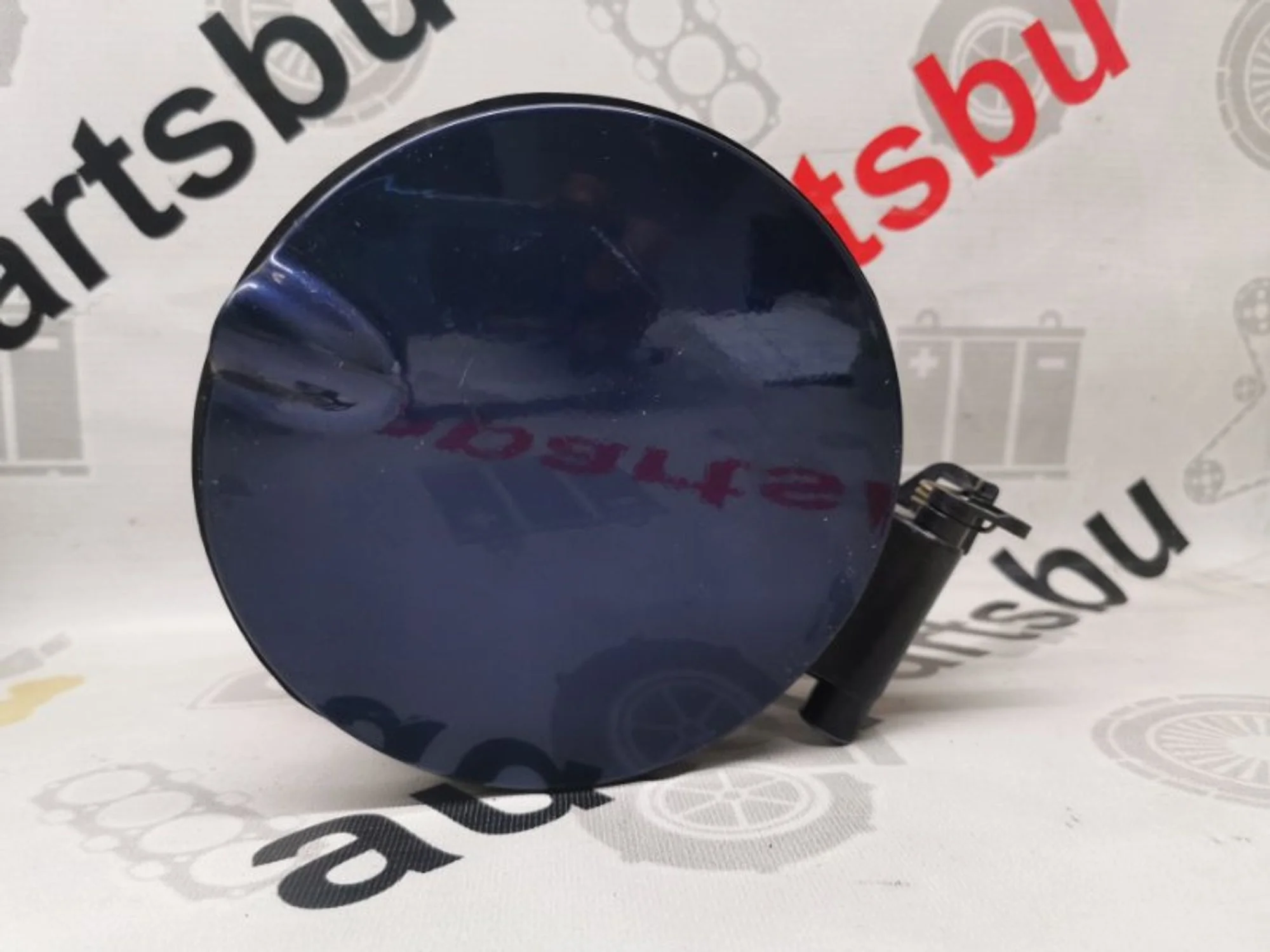 Лючок бензобака Ford Focus 3 1746394