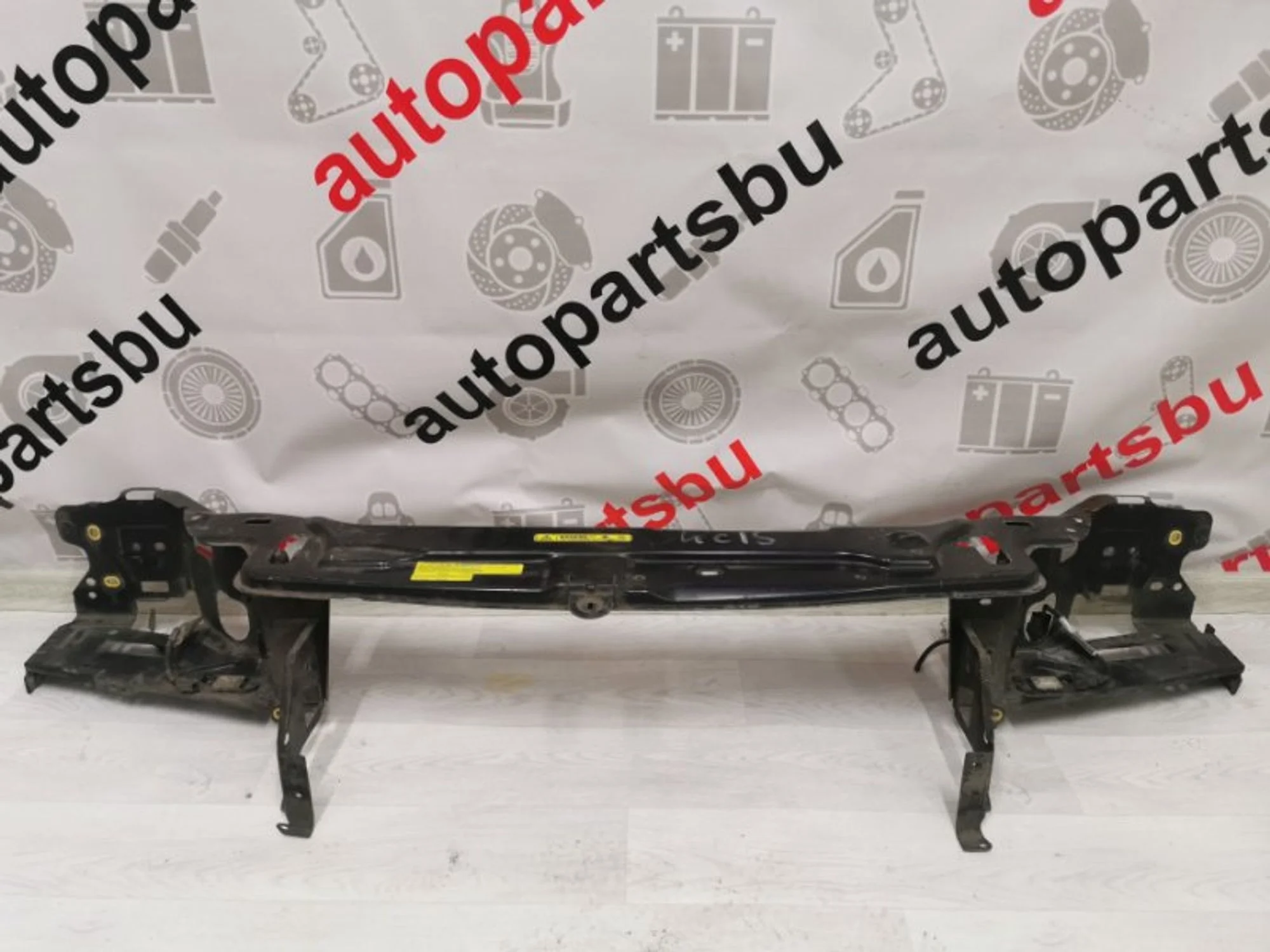 Панель передняя (Телевизор) Volvo Xc90 30796864