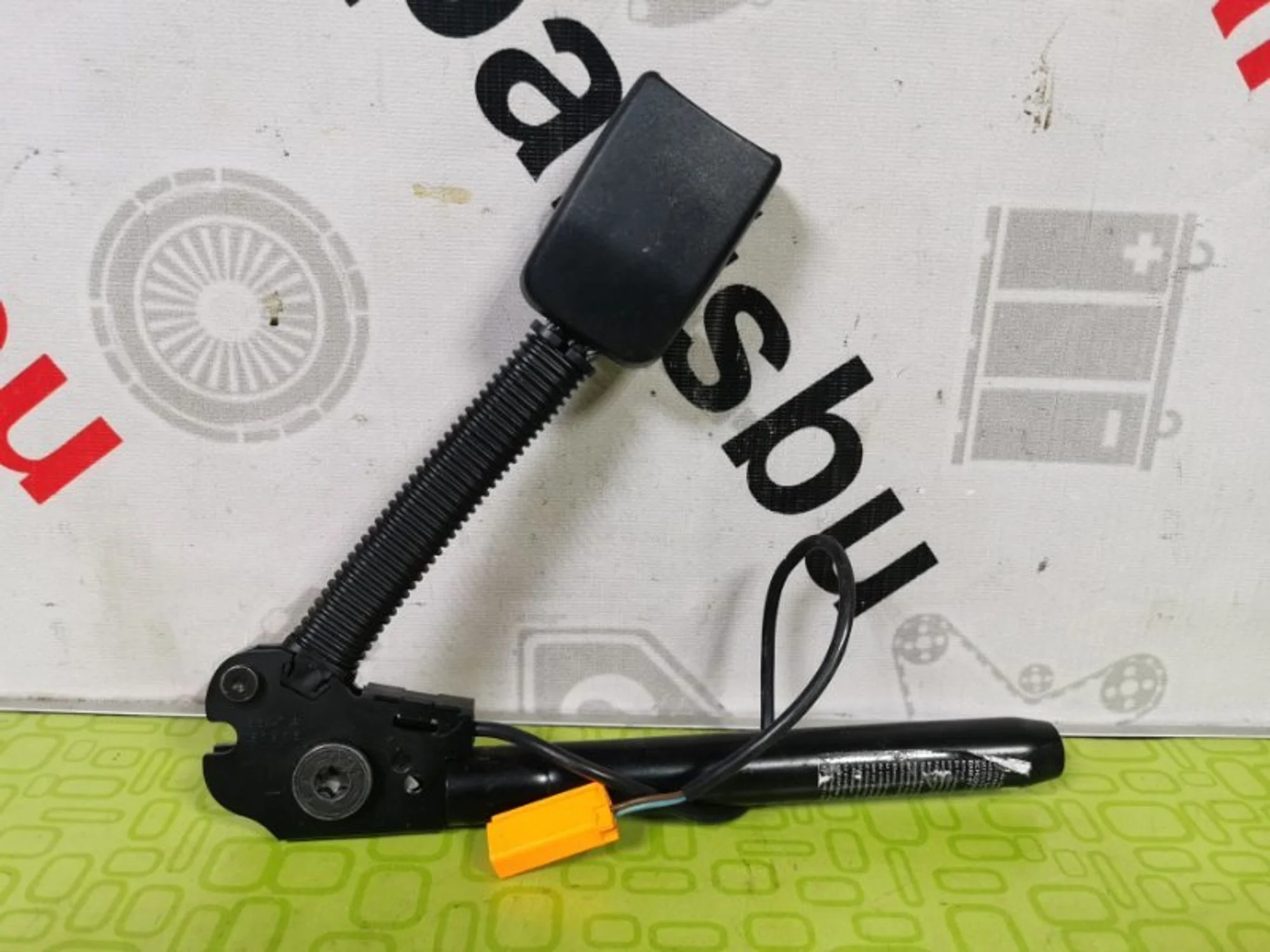 Преднатяжитель ремня безопасности Ford Fusion 2002-2012 2S6AA61209AC, передний левый