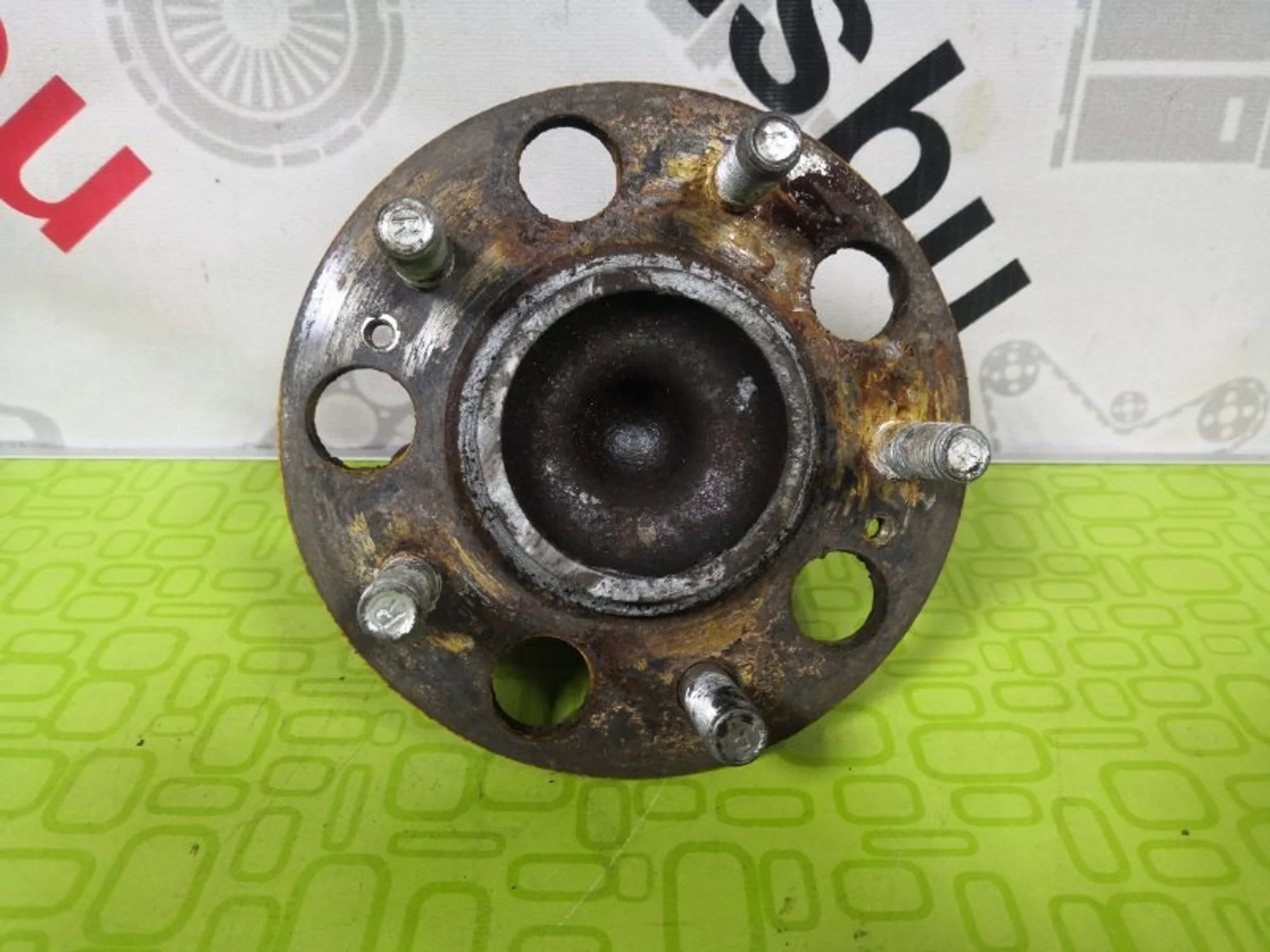 Ступица Hyundai I30 2 527302H000, задняя