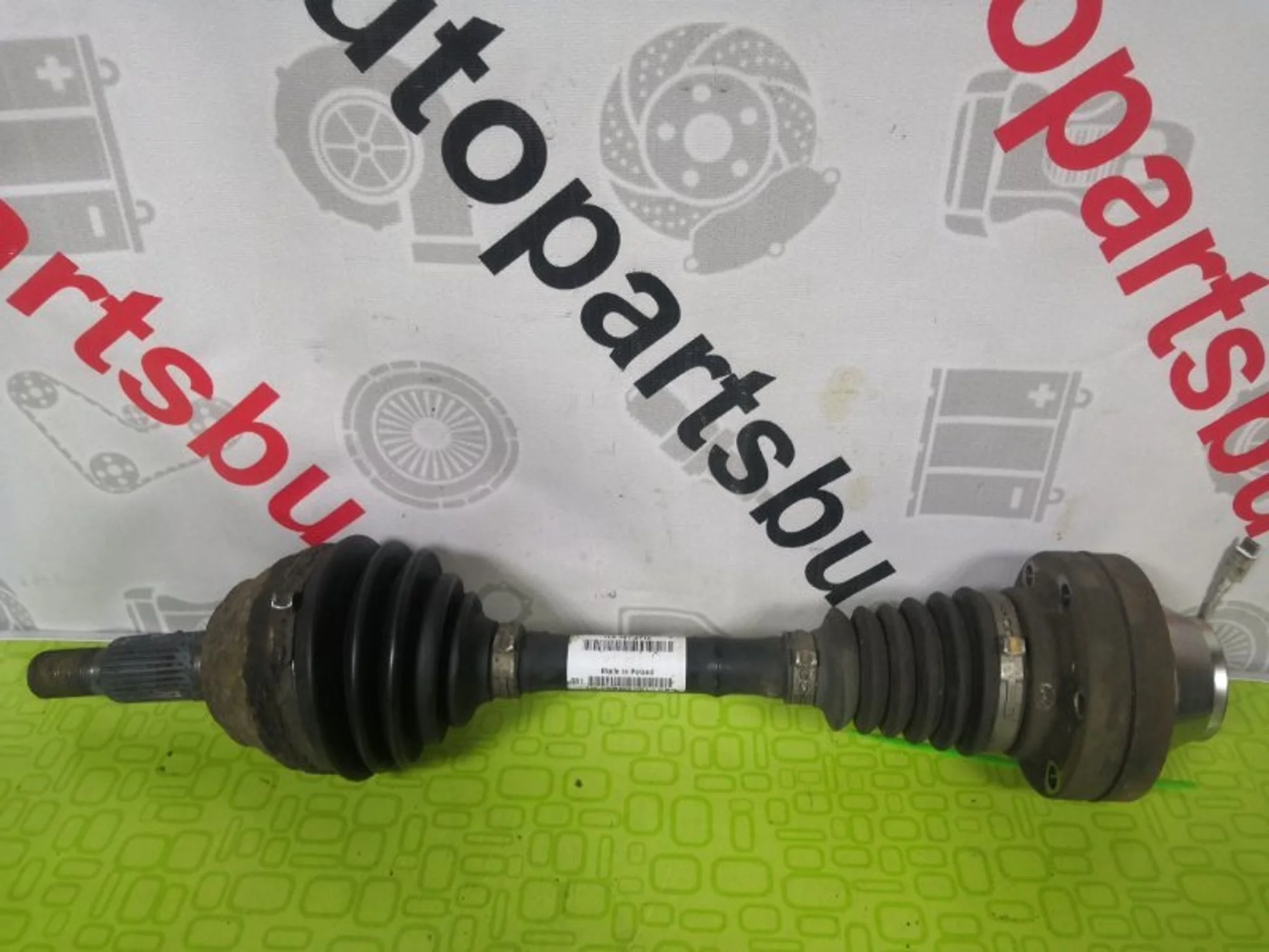 Привод Volkswagen Touareg 7L0407271E, передний