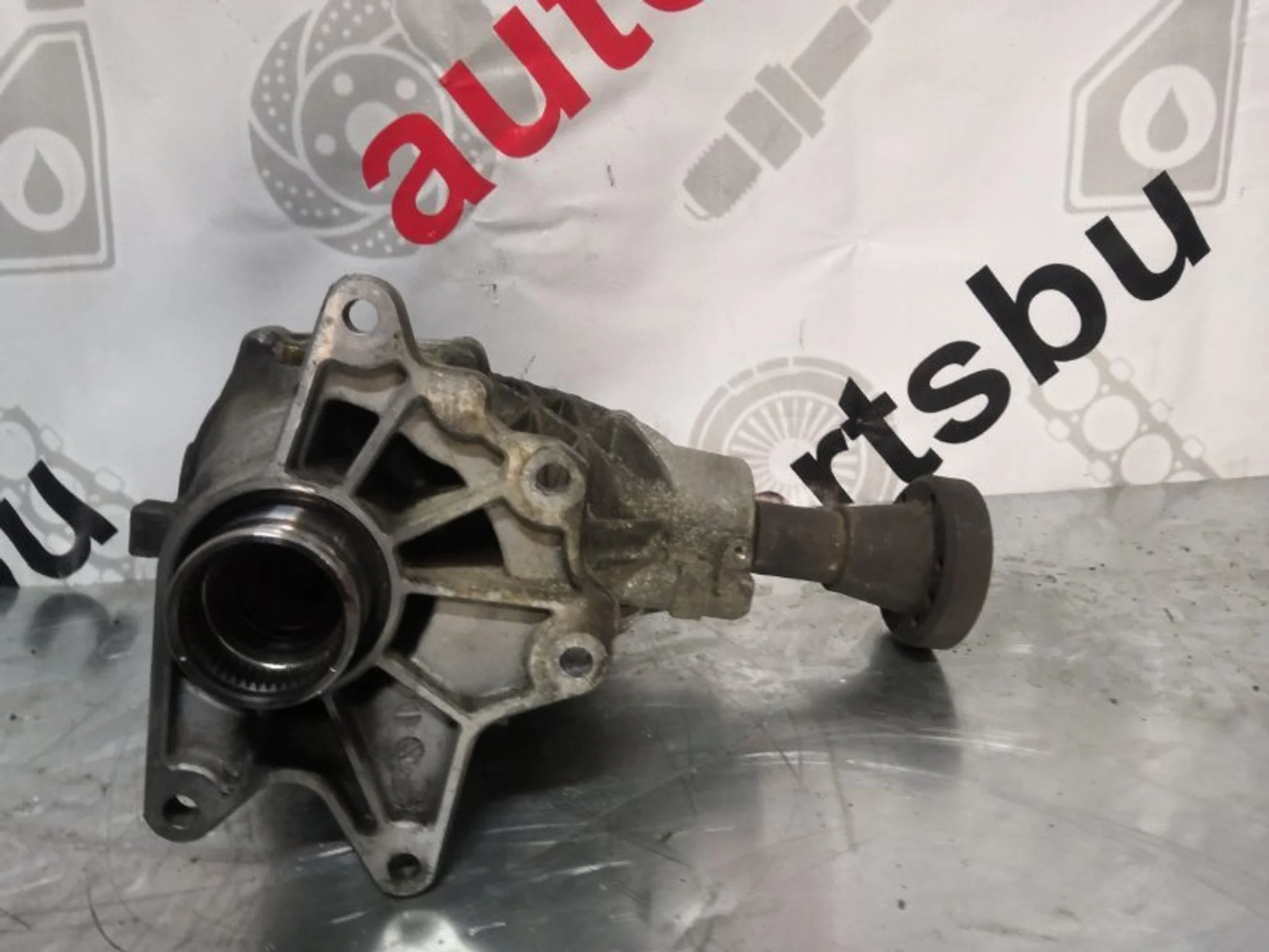 Коробка раздаточная Ford Kuga 1 1675362