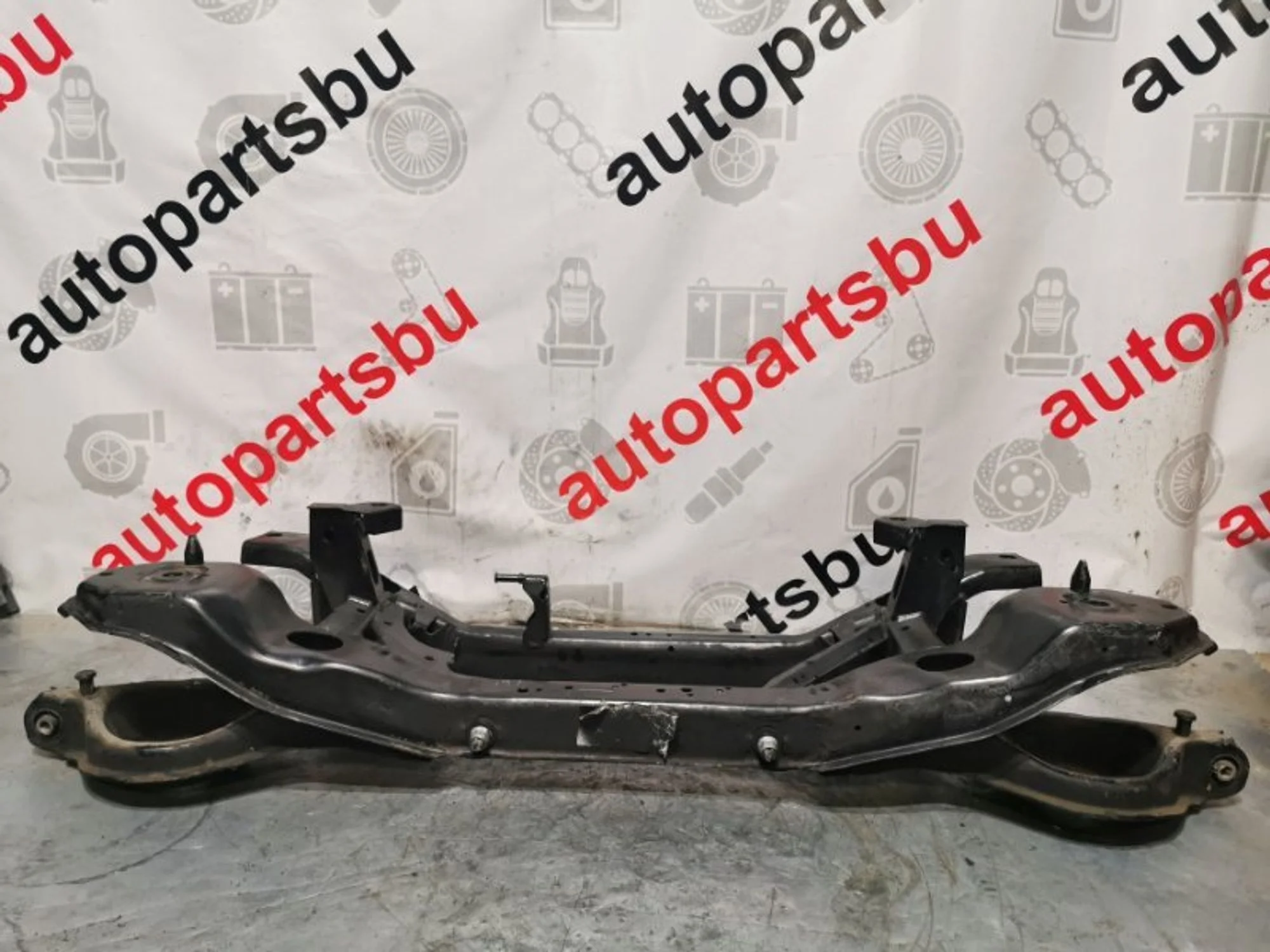 Замок двери задний левый Ford Mondeo 3