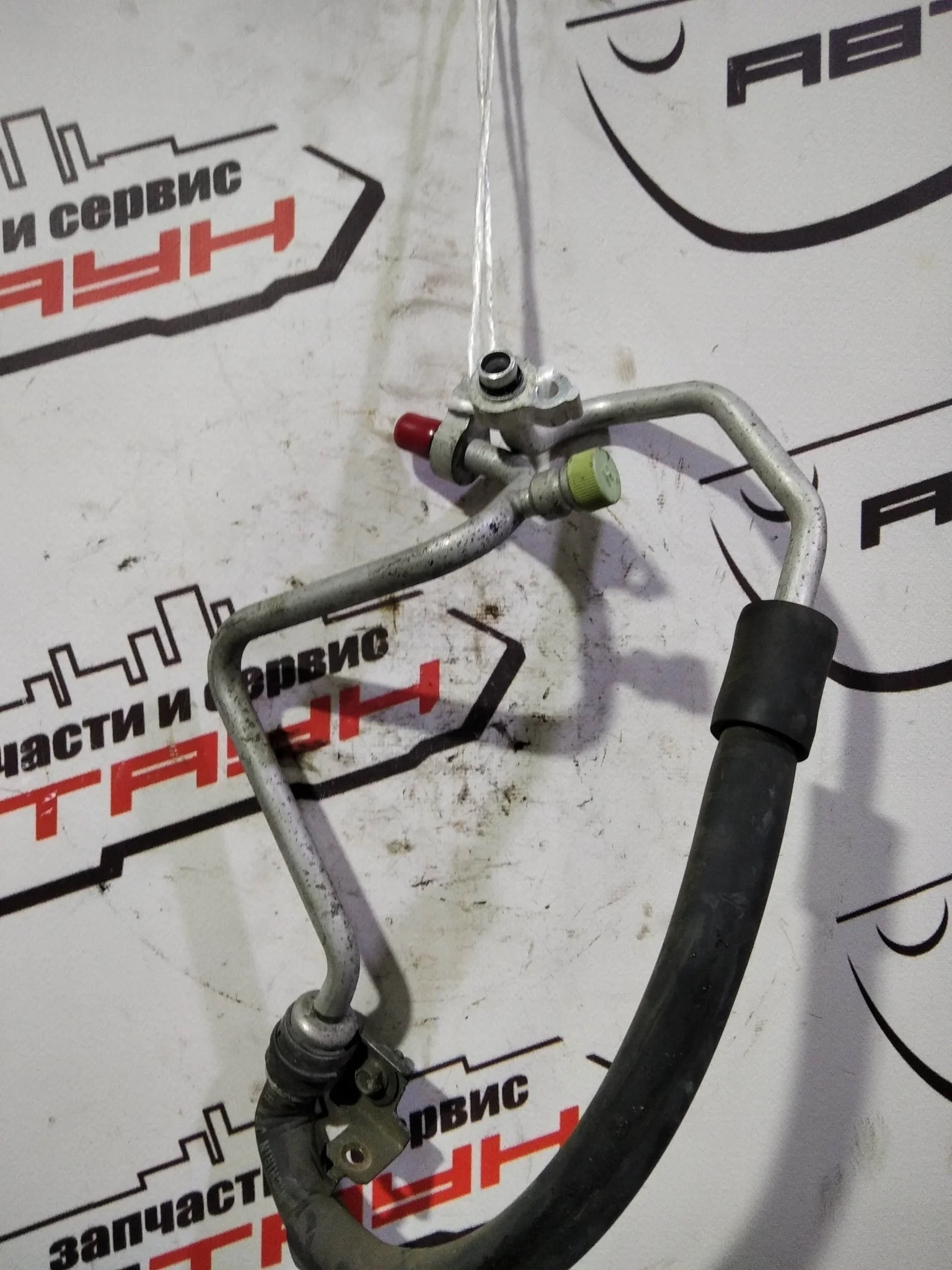ТРУБКА КОНДИЦИОНЕРА MAZDA ATENZA GG3P GG3S GGEP GGES GY3W GYEW L3-VE LF-VE ОТ КОМПРЕССОРА К РАДИАТОРУ(ШЛАНГ) GJ6A61461B