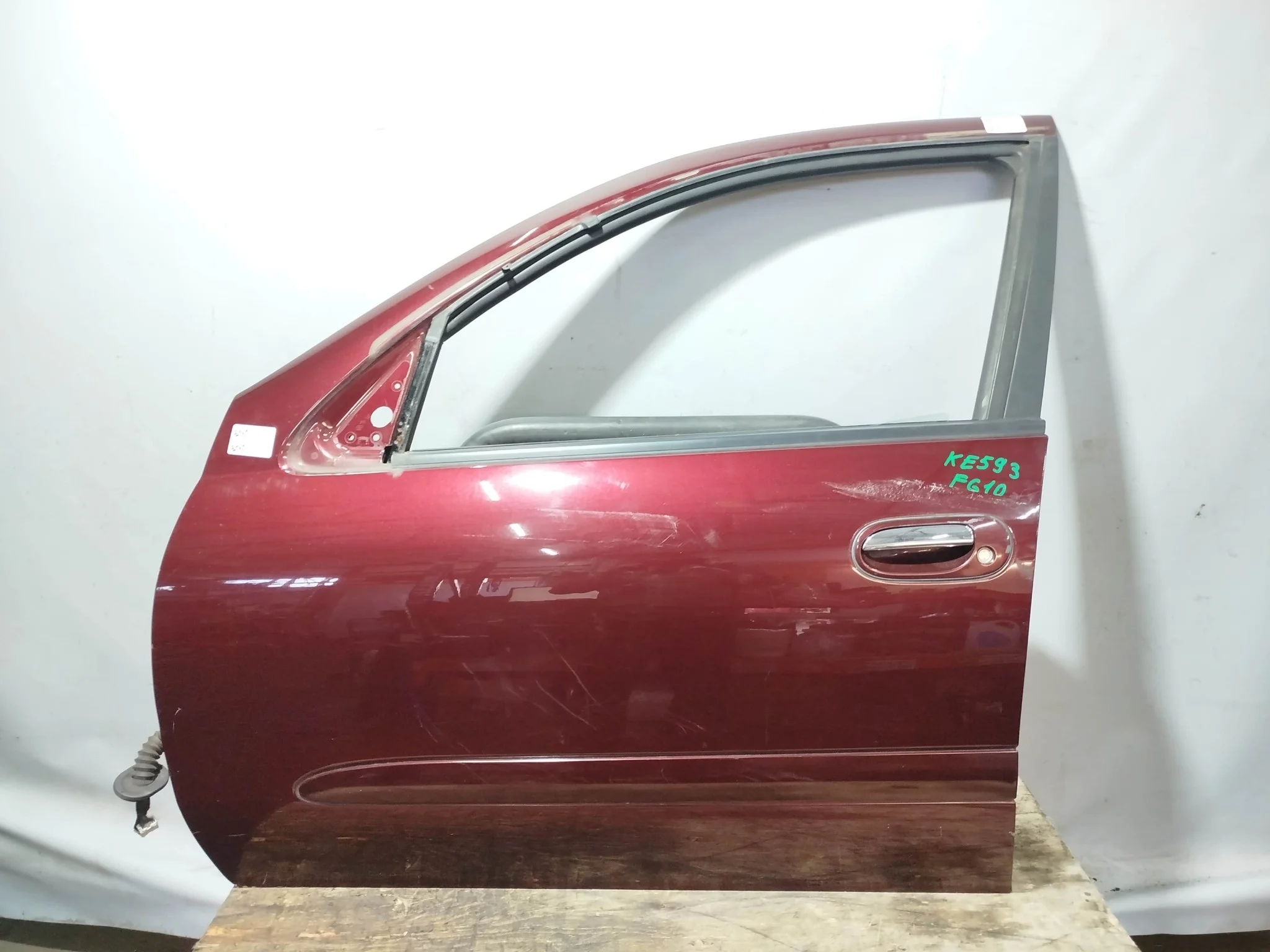 ДВЕРЬ NISSAN ALMERA ALMERA CLASSIC BLUEBIRD SYLPHY B10 FG10 N16 QG10 QNG10 TG10 801015M432 ПЕРЕДНЯЯ ЛЕВАЯ красный, AX5 KE593