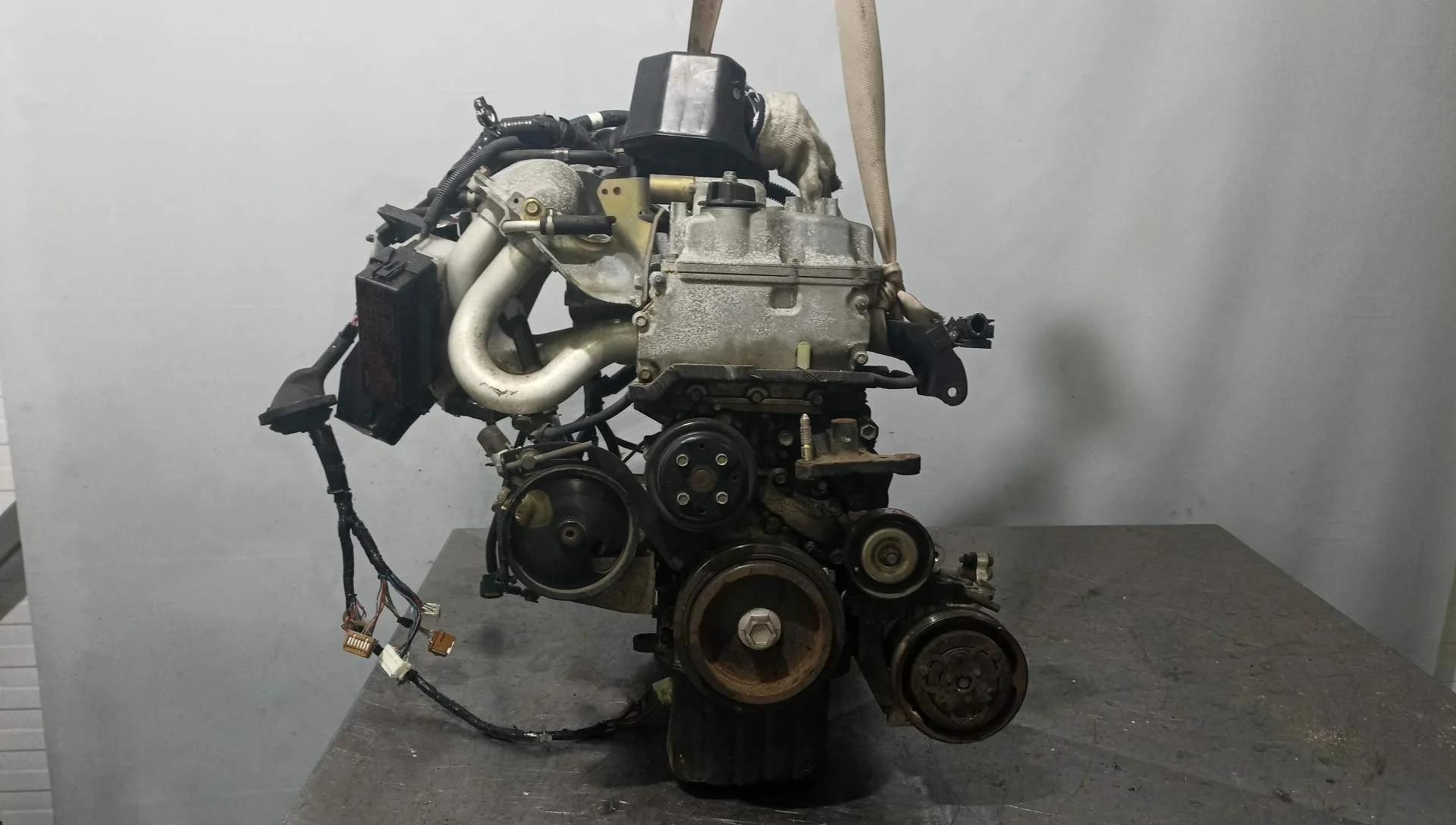 Двигатель NISSAN MAZDA QG15-DE AD ALMERA BLUEBIRD SYLPHY FAMILIA VAN SUNNY WINGROAD BVFY11 FB15 FG10 FNB15 N16 VFY11 WFY11 SILVERHEAD 2WD 4WD 101028N250 KE578-496949A