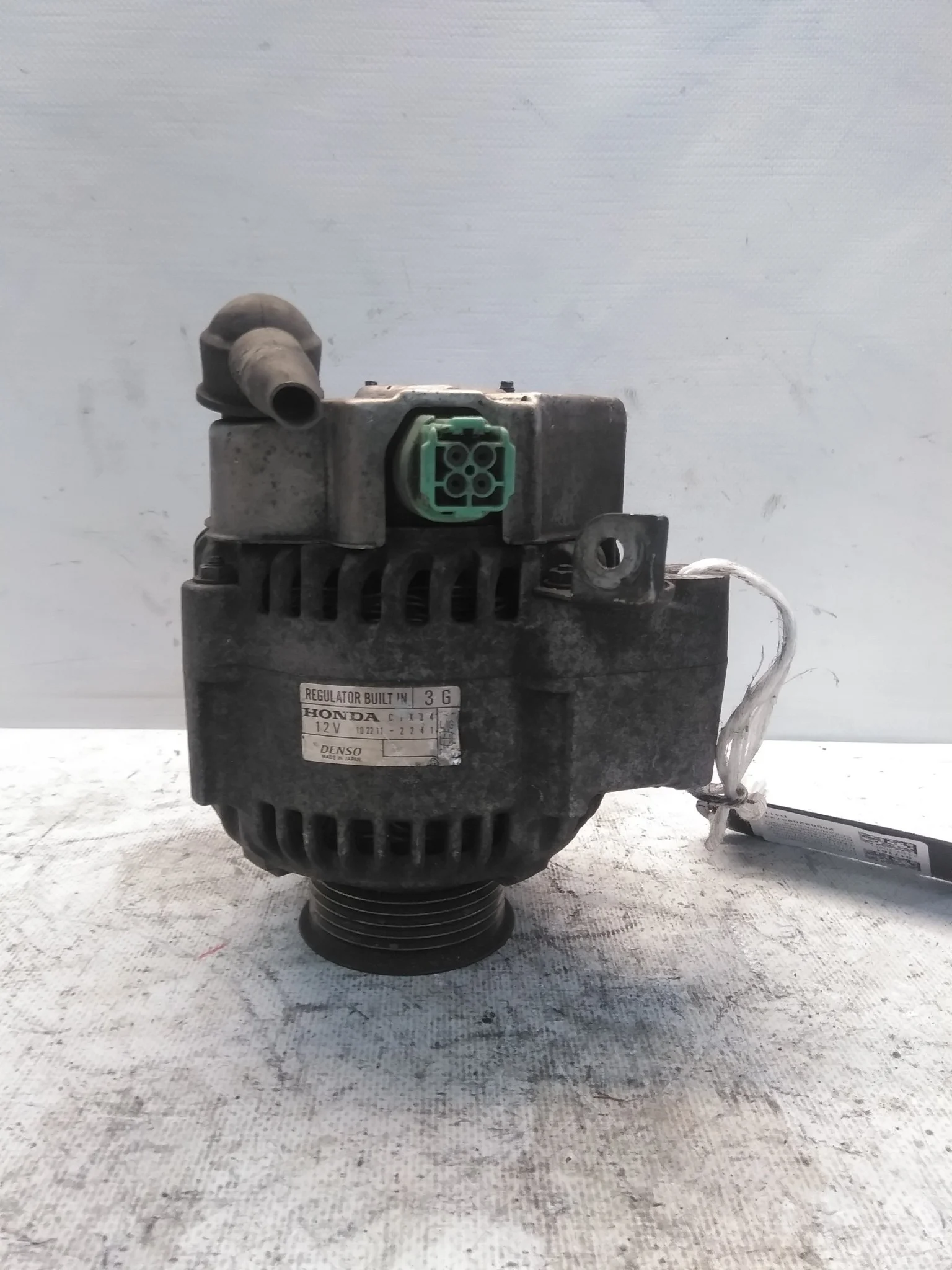 ГЕНЕРАТОР HONDA D17A STREAM RN1 RN2 31100PSA013 CJX24 КВАДРАТНАЯ ФИШКА 4 КОНТАКТА ФИШКА В БОК 80A МЕТАЛЛИЧЕСКАЯ КРЫШКА D4113