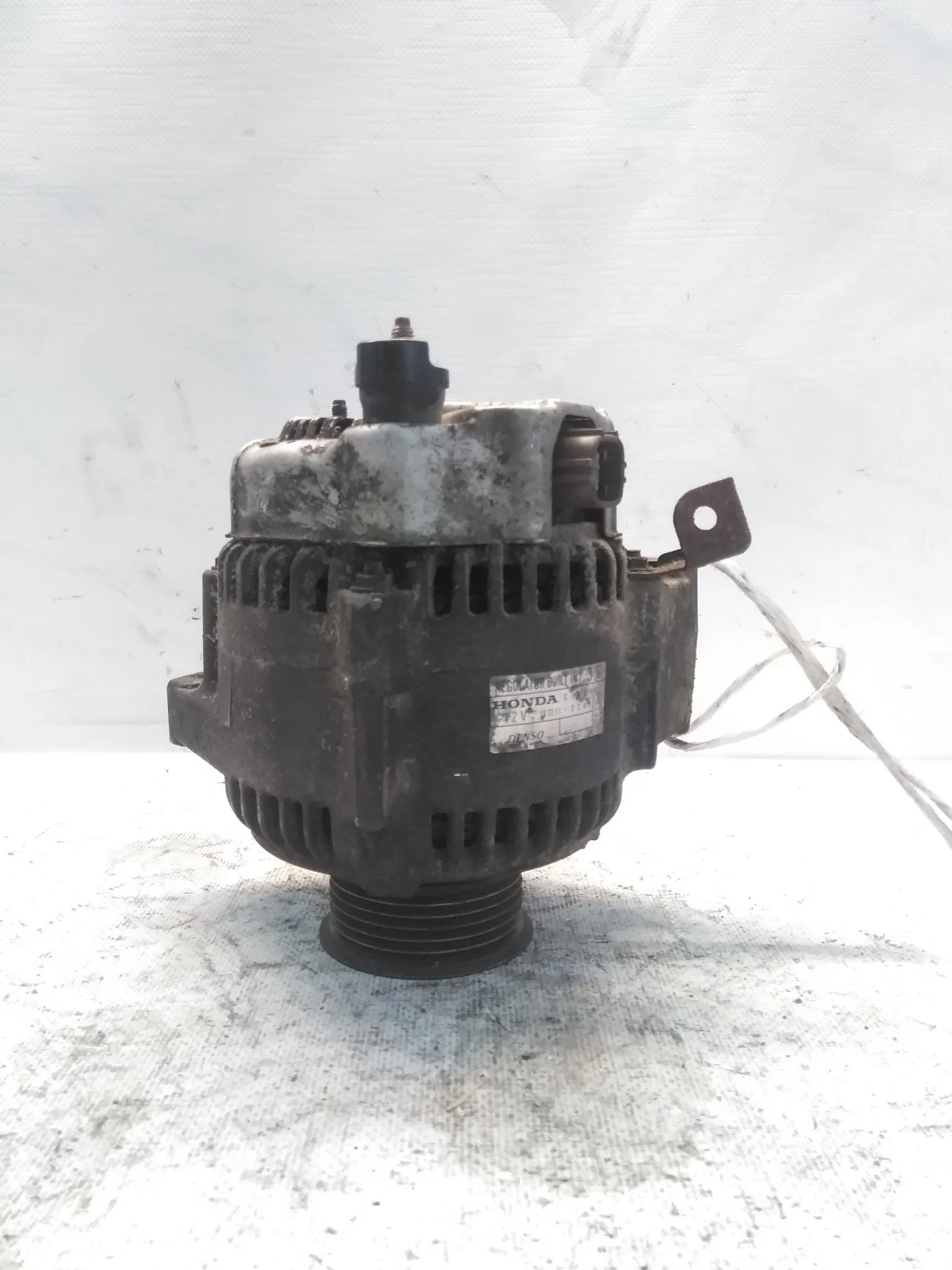 ГЕНЕРАТОР HONDA D17A STREAM RN1 RN2 31100PSA013 CJX24 КВАДРАТНАЯ ФИШКА 4 КОНТАКТА ФИШКА В БОК 80A МЕТАЛЛИЧЕСКАЯ КРЫШКА D4112