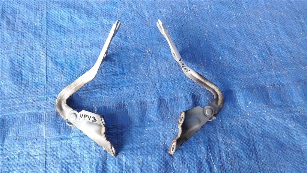 Б.у. петля капота (2шт) MAZDA MPV LW MAZDA MPV LW
