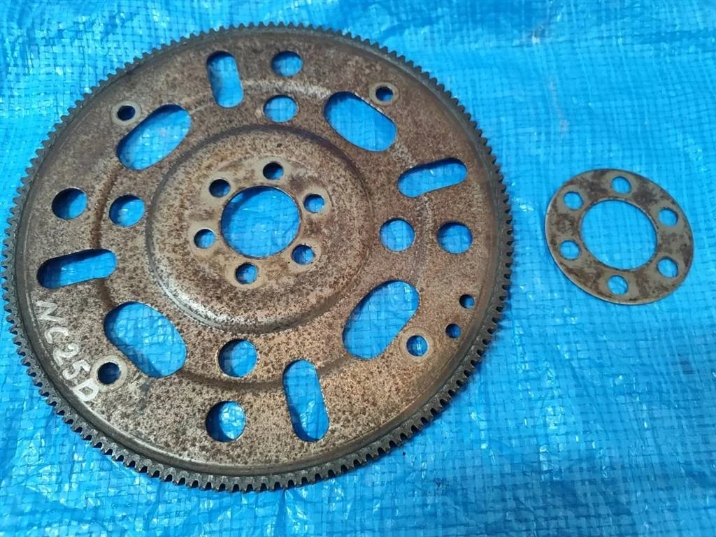 Б.у. маховик NISSAN SERENA C25 NISSAN SERENA C25