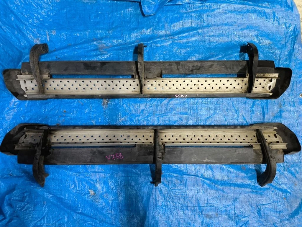 Б.у. подножка комплект MITSUBISHI PAJERO V75W MITSUBISHI PAJERO V75W