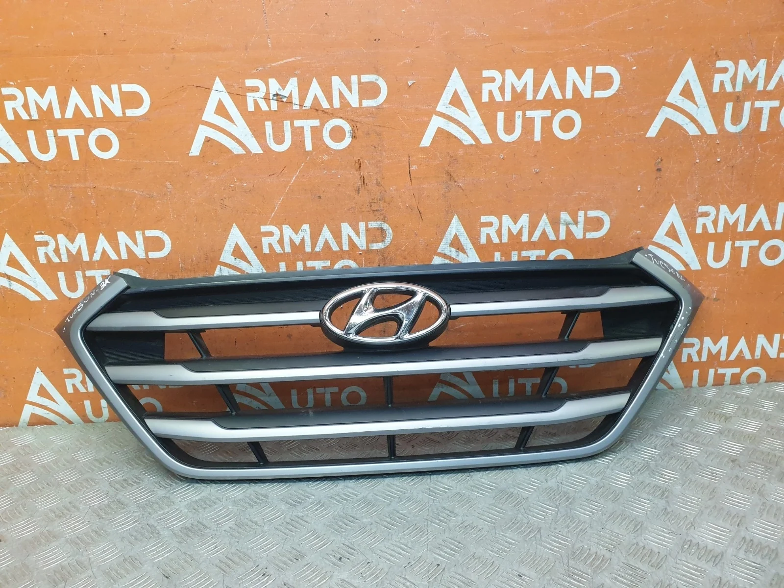 Решетка радиатора Hyundai Tucson 2015-2018 3