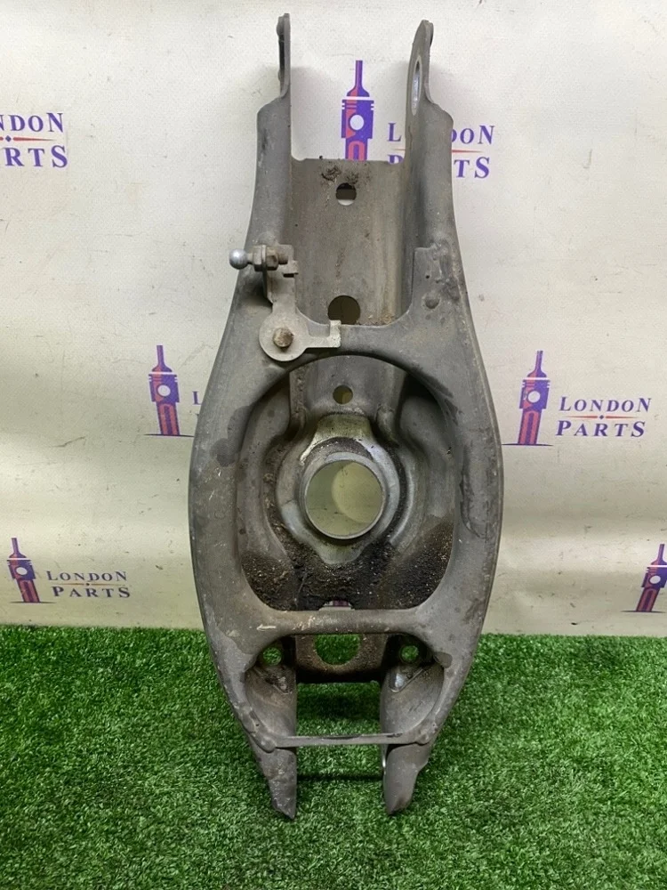 Рычаг подвески BMW E90