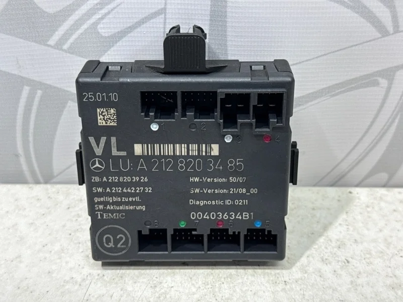 Блок управления передней левой двери Mercedes-benz 2010 W204